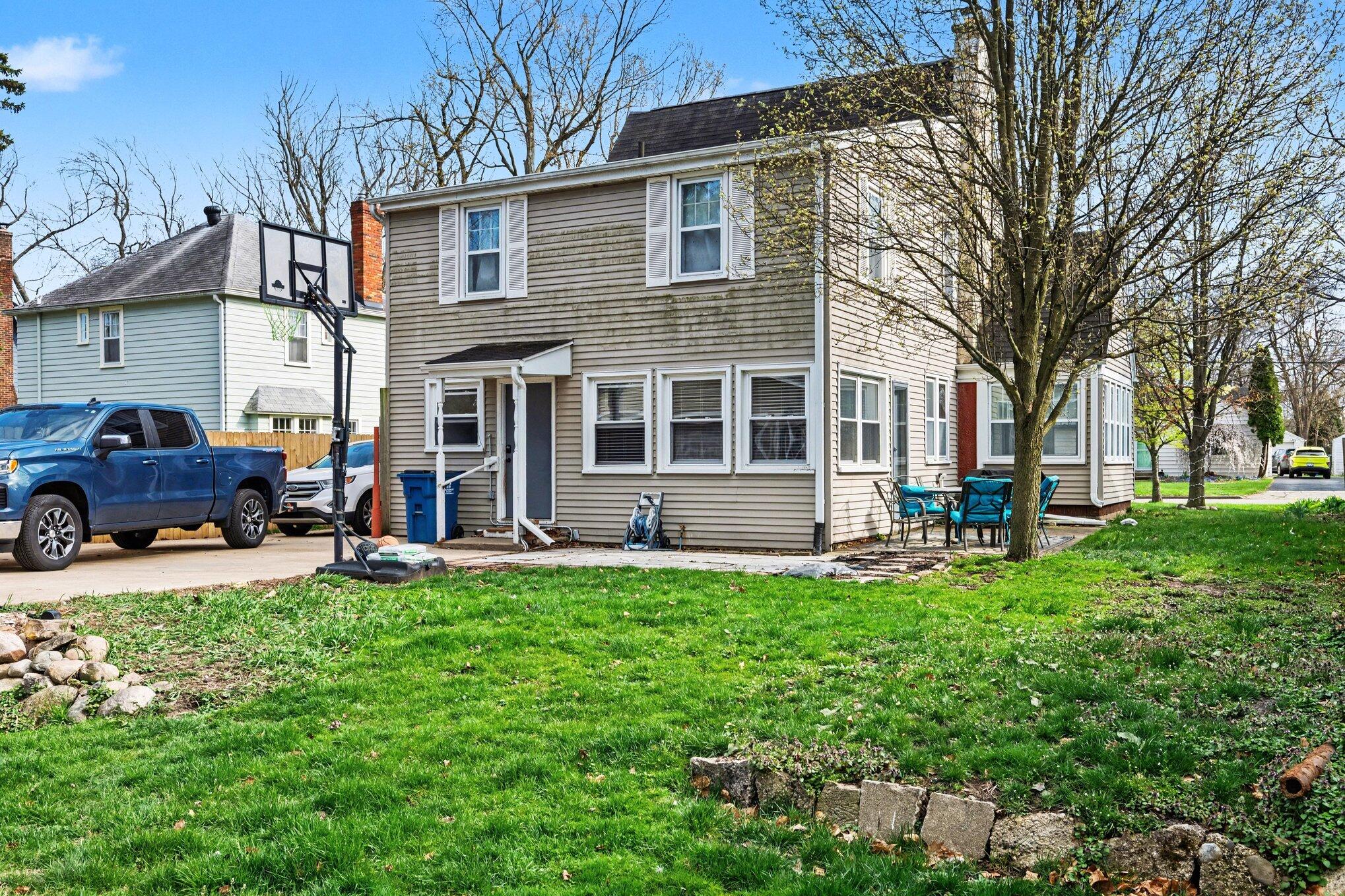 1103 Vassar Drive Kalamazoo MI 49001