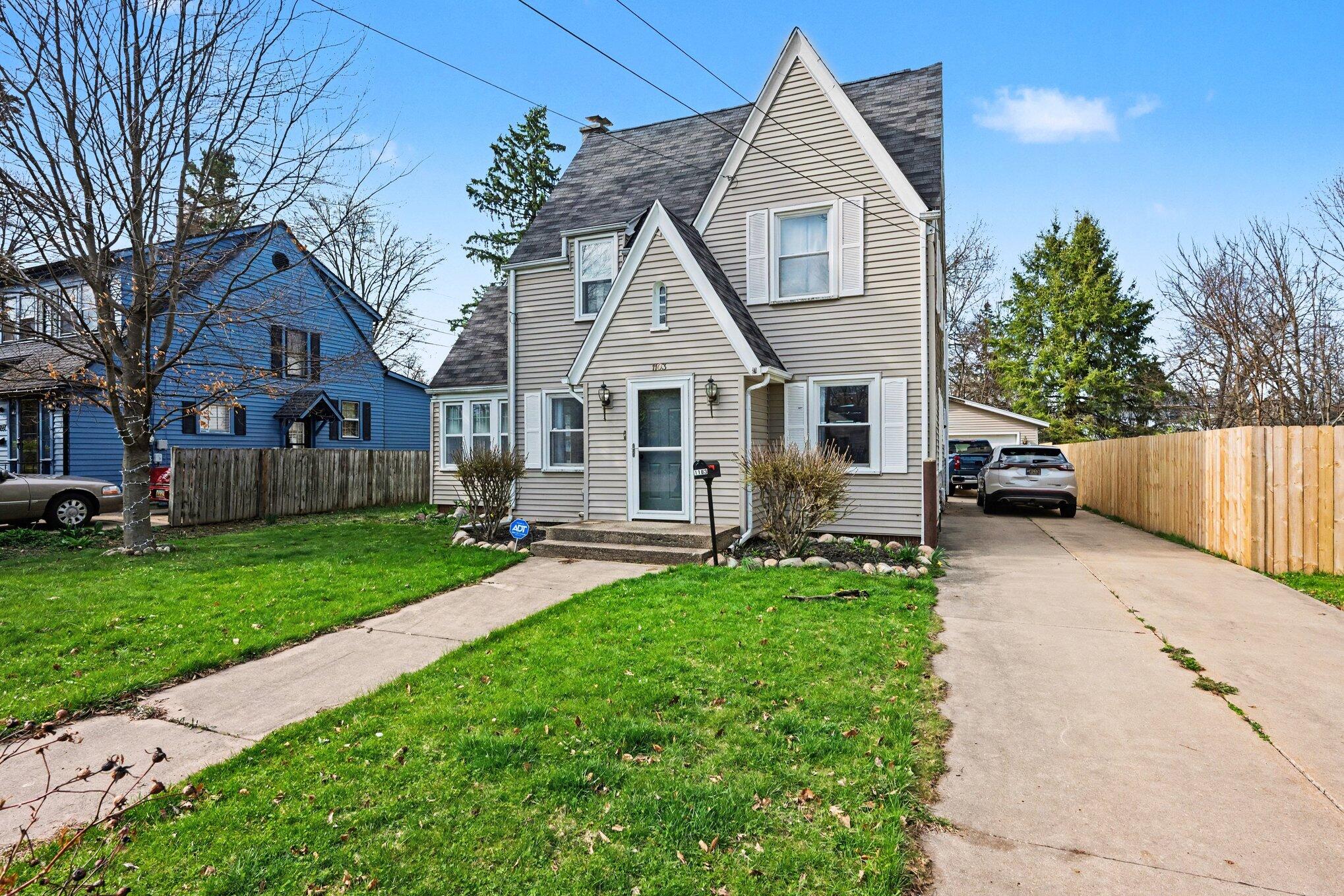 1103 Vassar Drive Kalamazoo MI 49001
