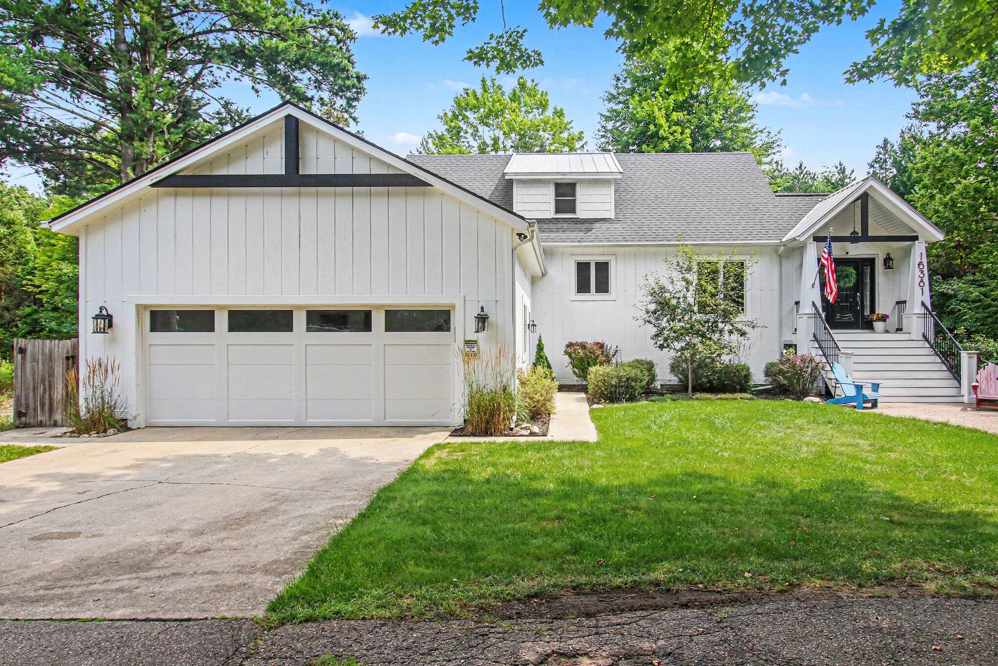 16381 Greenly Street Holland MI 49424