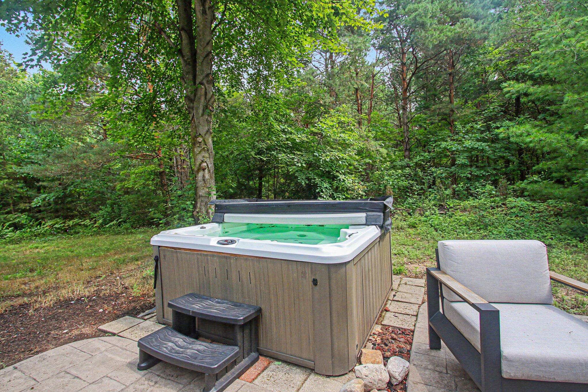 16381 Greenly Street Holland MI 49424