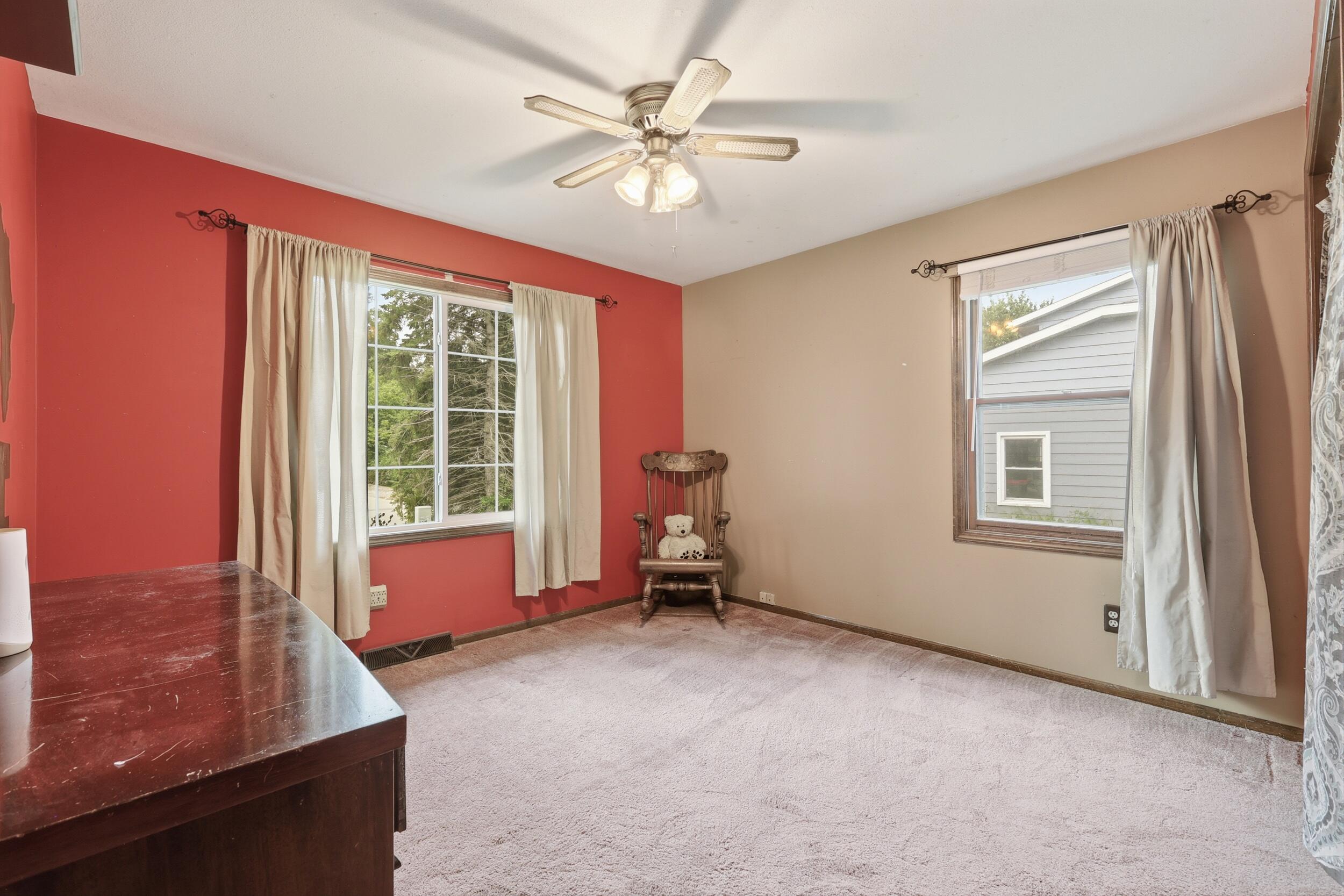 4464 Trail View NE Grand Rapids MI 49525