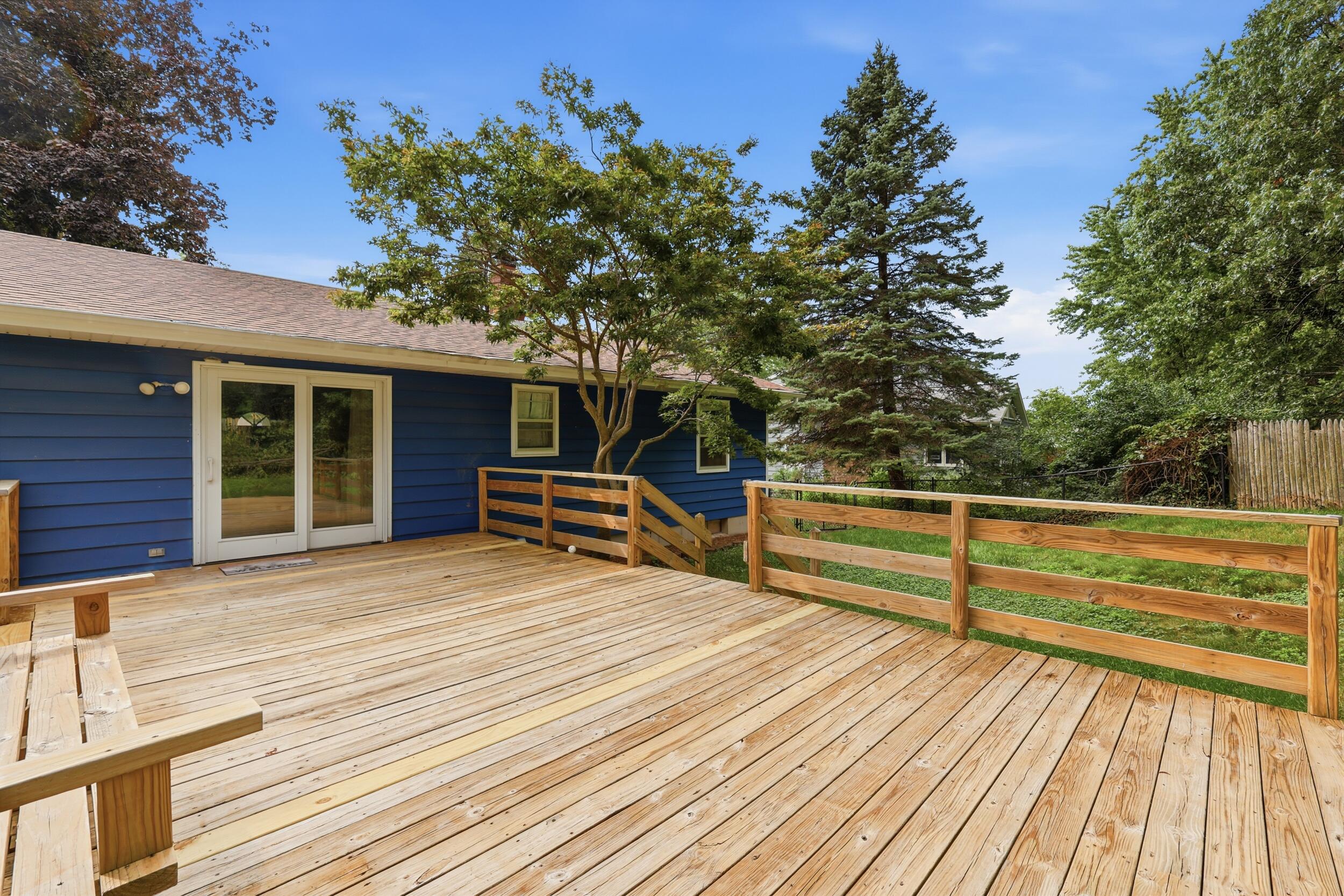 4464 Trail View NE Grand Rapids MI 49525