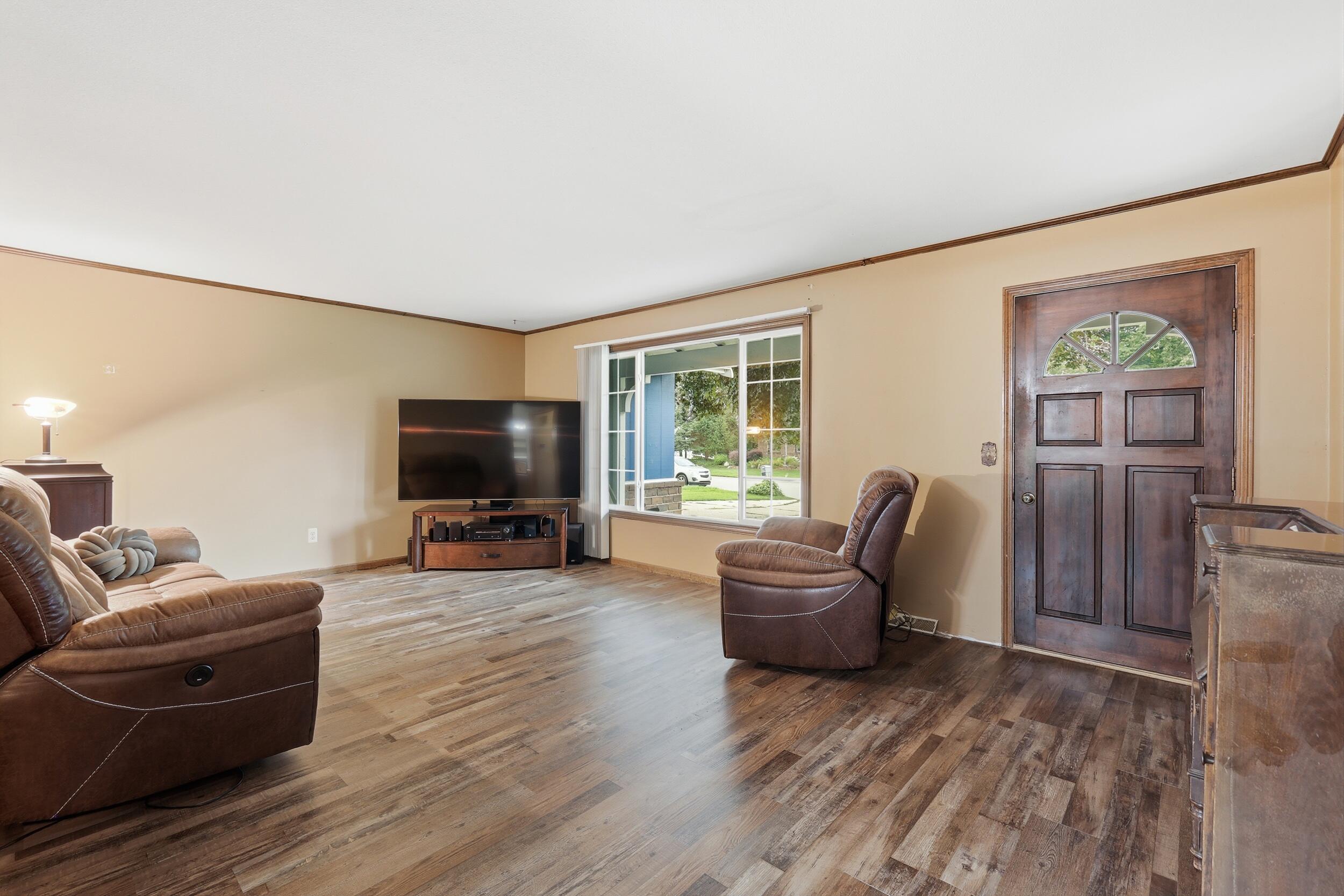 4464 Trail View NE Grand Rapids MI 49525