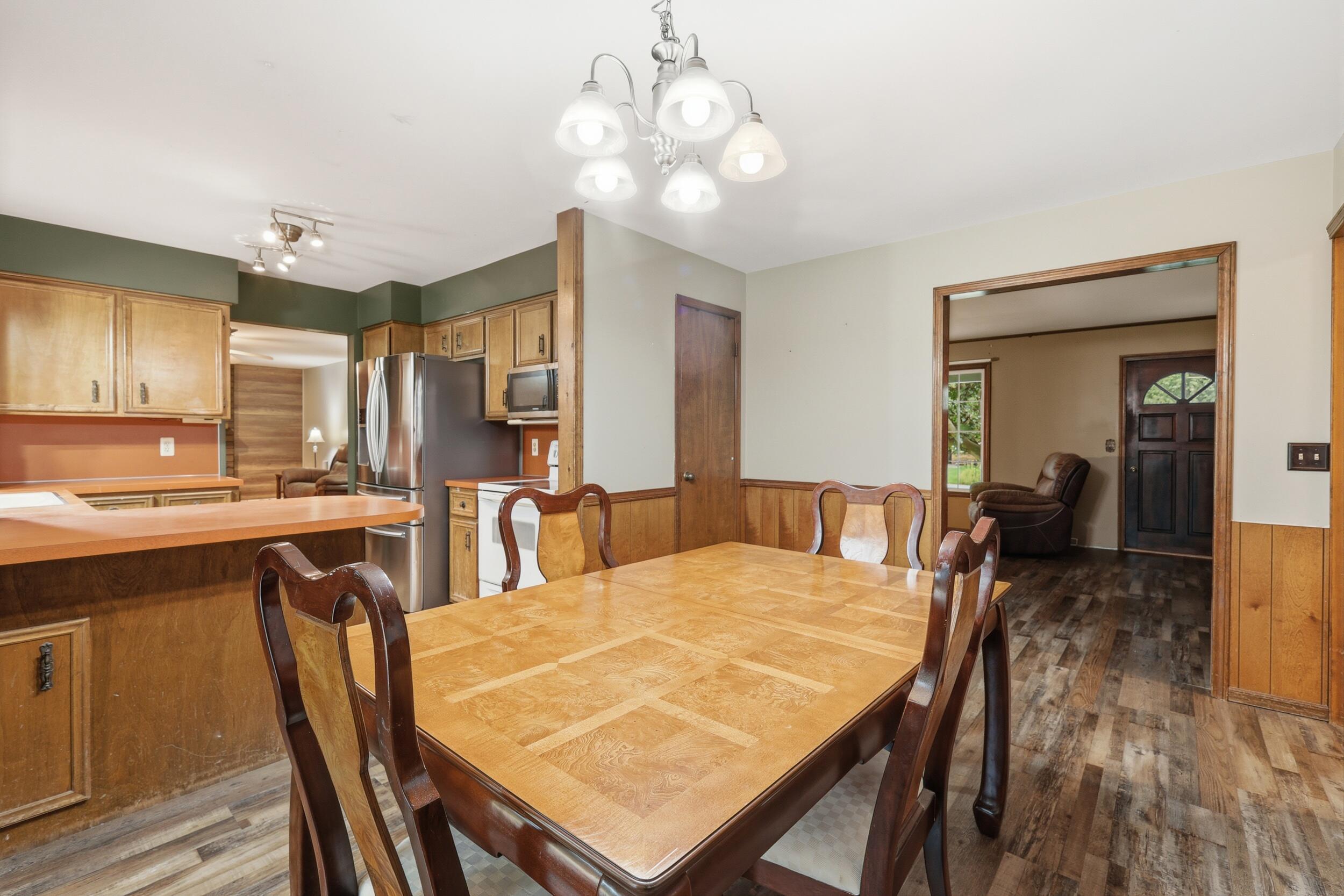 4464 Trail View NE Grand Rapids MI 49525