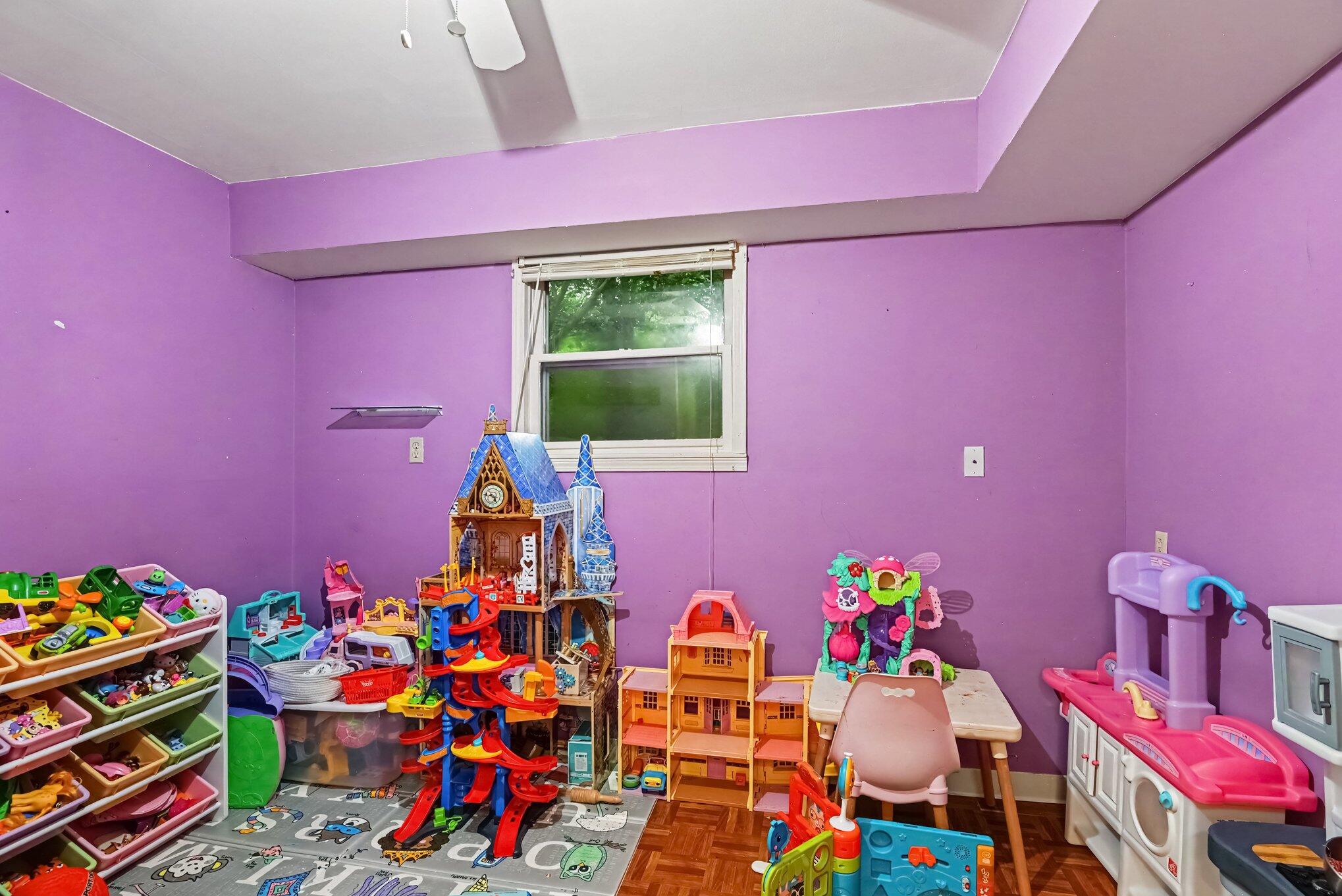 12071 168th Avenue Grand Haven MI 49417