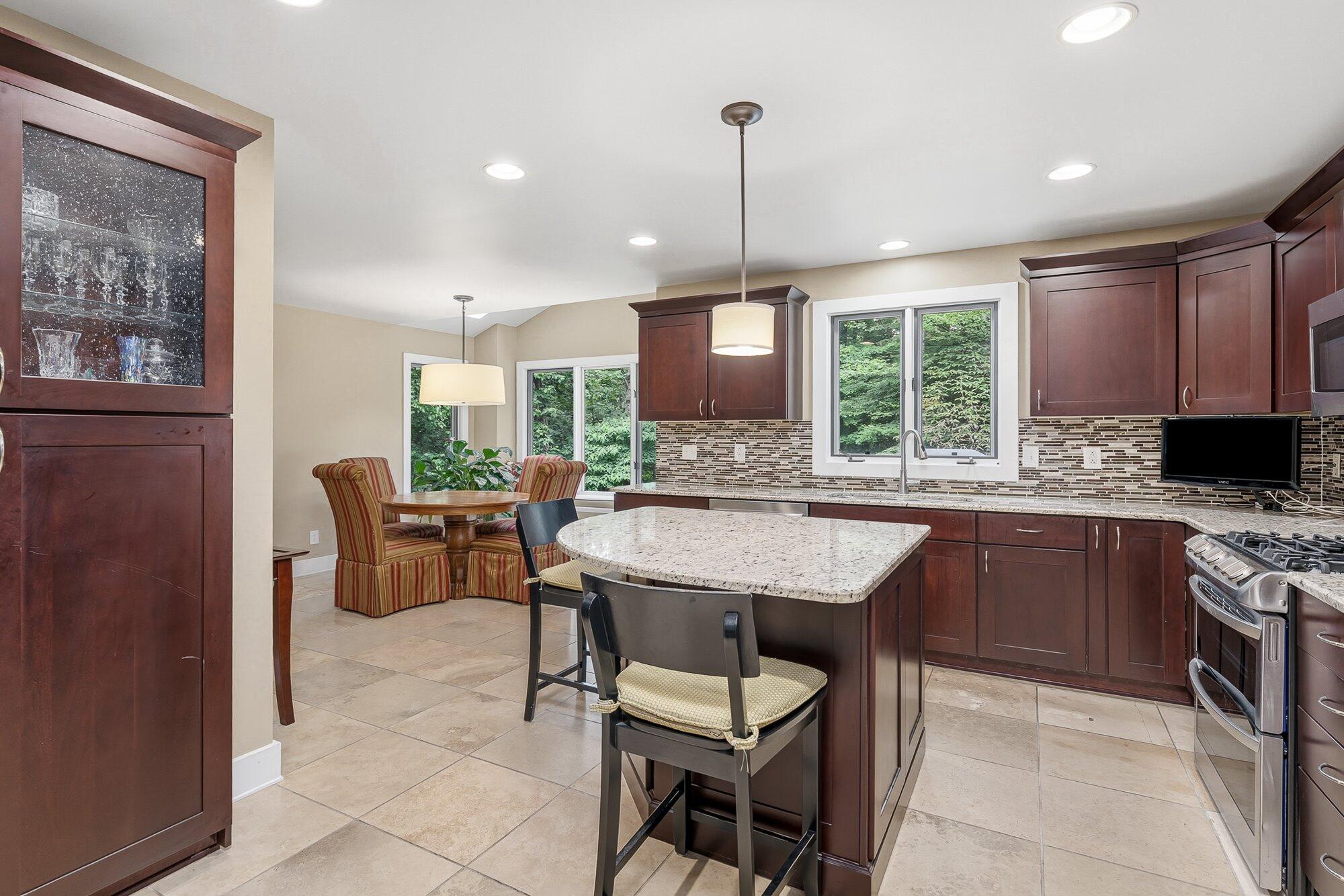 8120 Glenwynd Drive Kalamazoo MI 49009