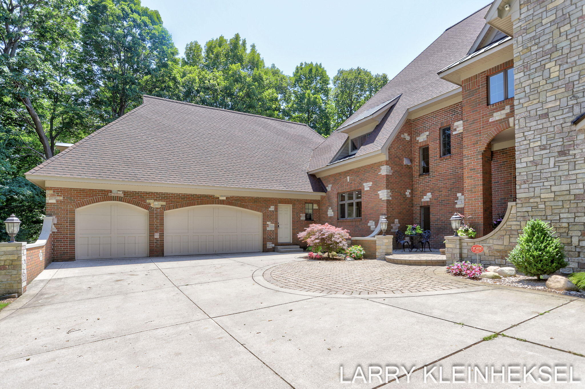 5645 N Lakeshore Drive Holland MI 49424