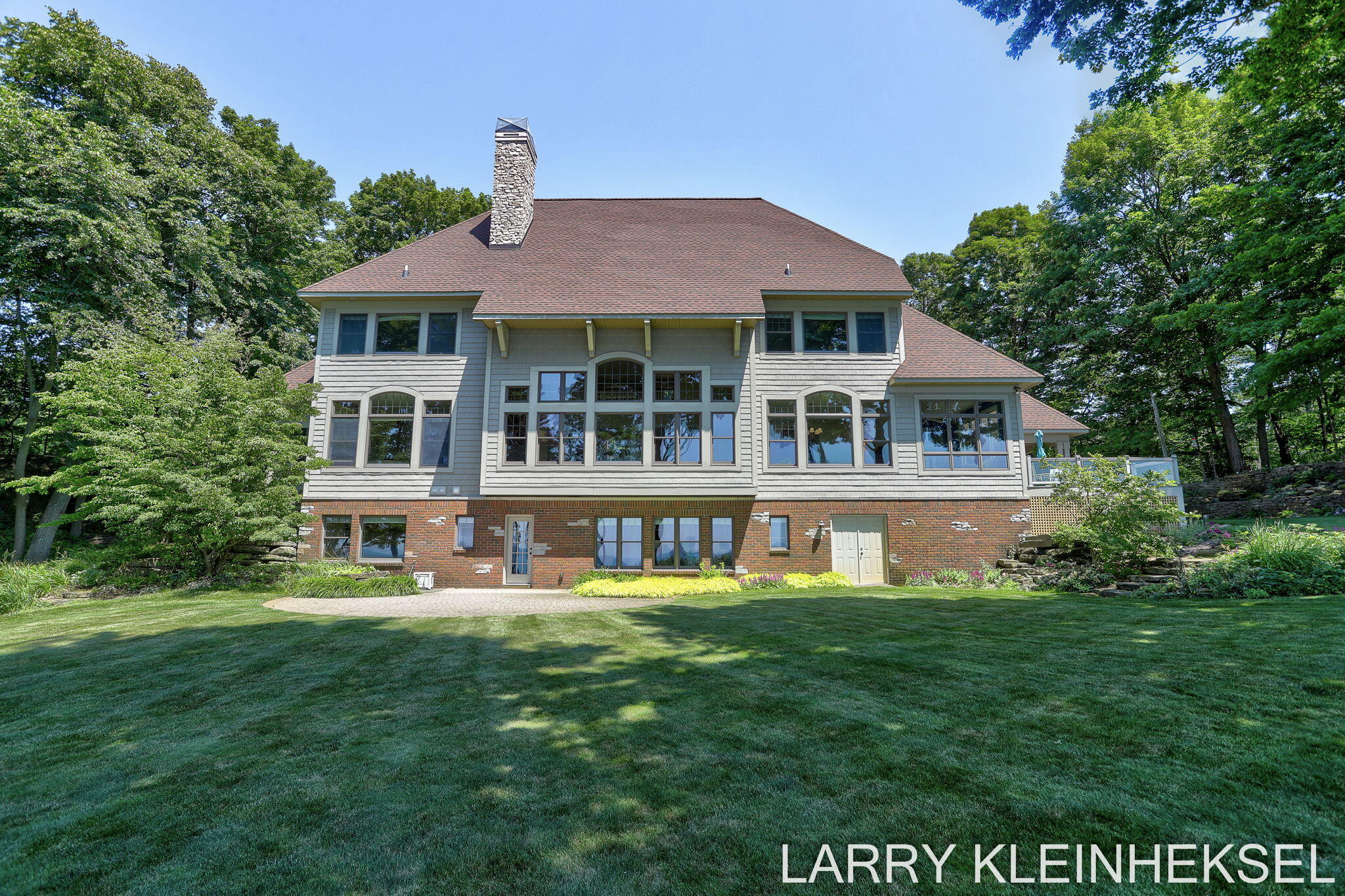 5645 N Lakeshore Drive Holland MI 49424