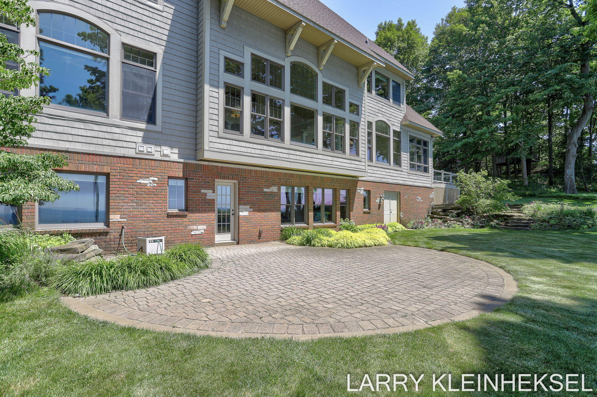 5645 N Lakeshore Drive Holland MI 49424