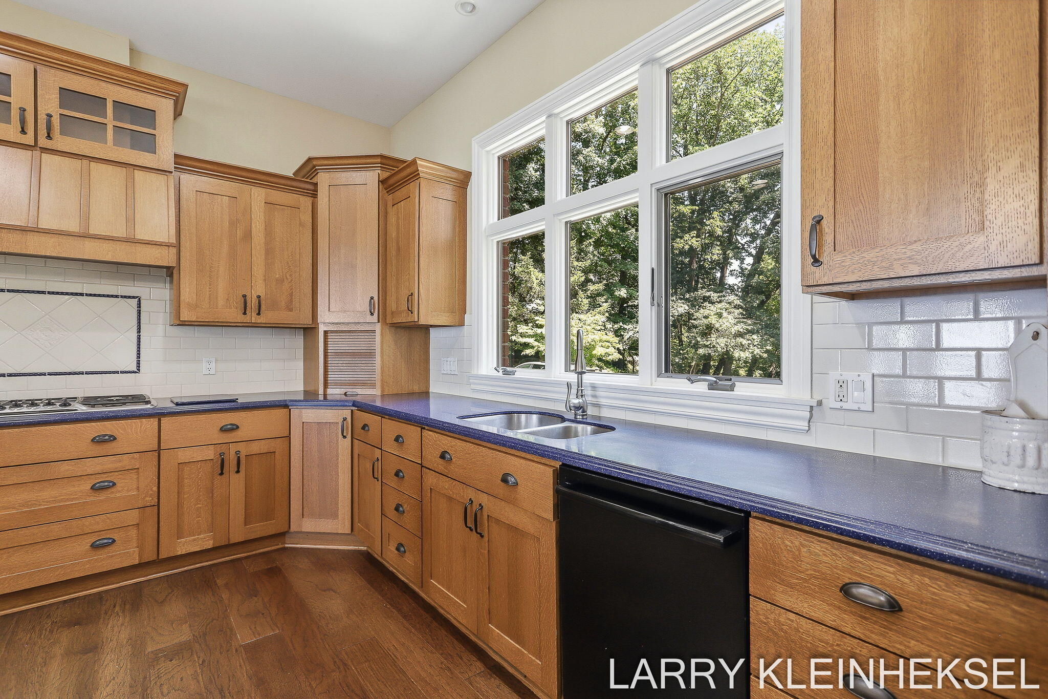 5645 N Lakeshore Drive Holland MI 49424