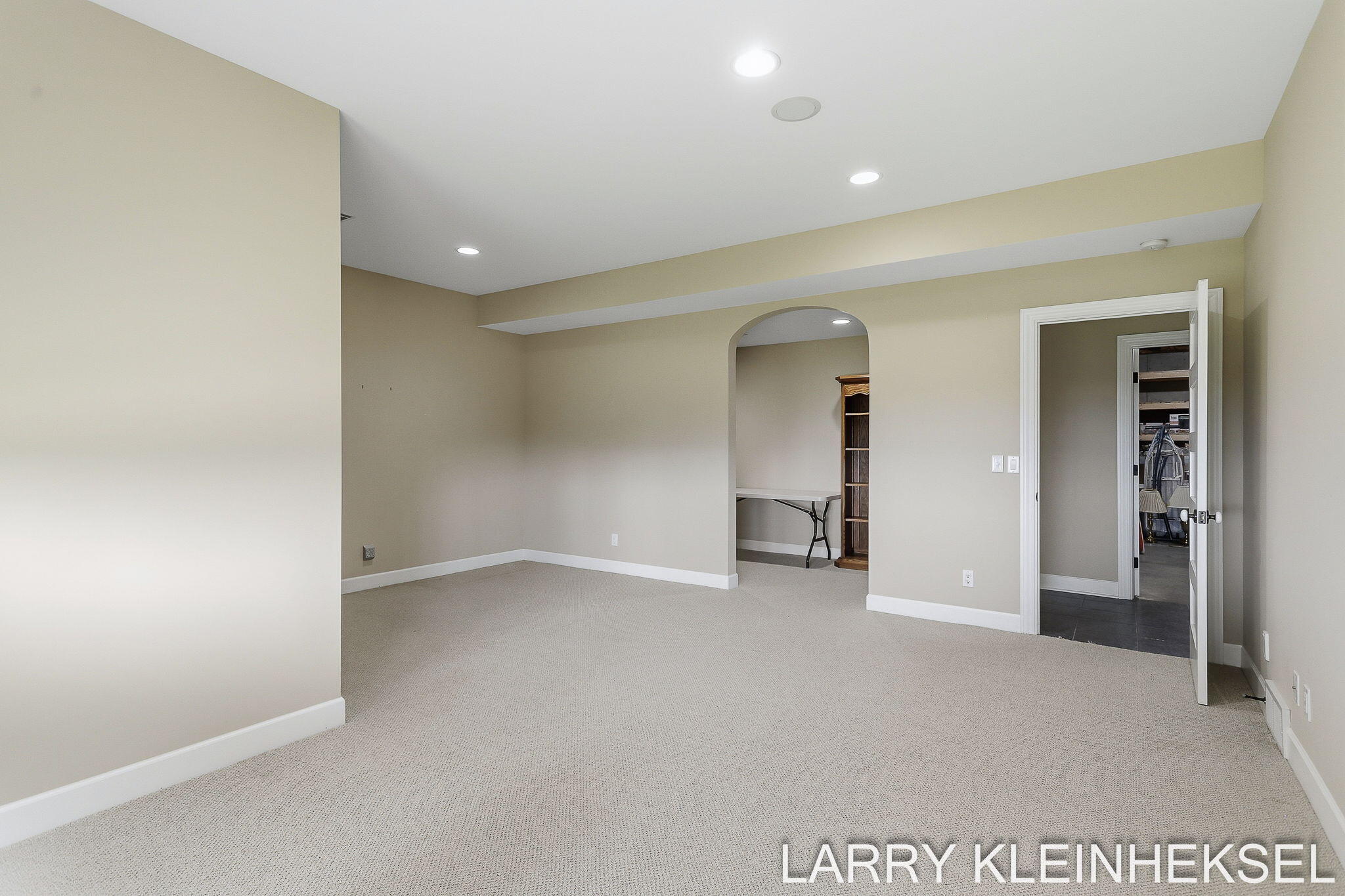 5645 N Lakeshore Drive Holland MI 49424