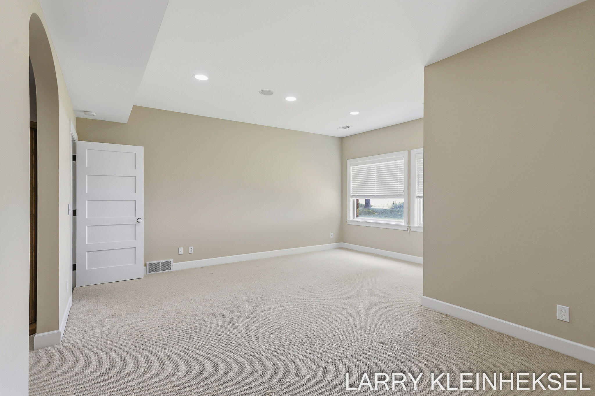 5645 N Lakeshore Drive Holland MI 49424