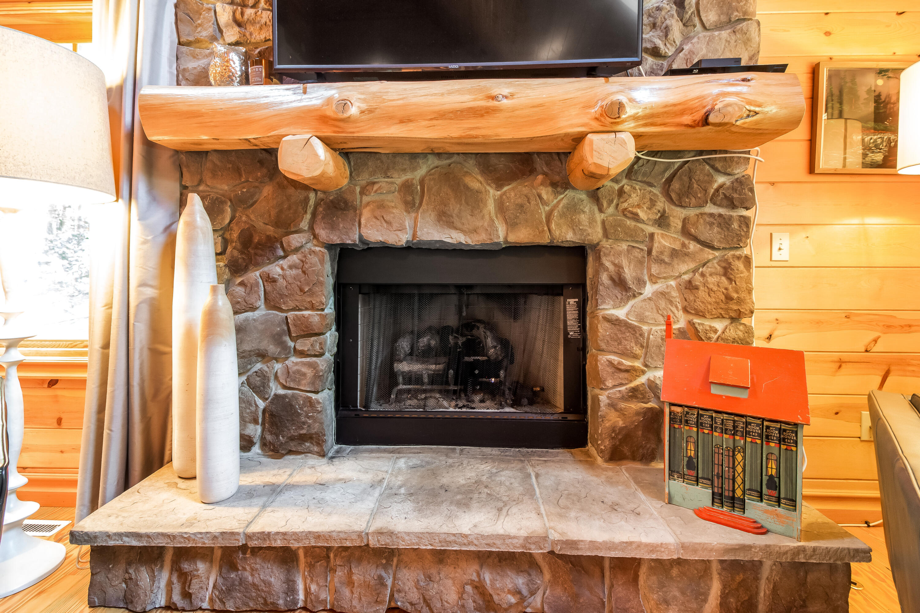 3561 Kingfisher Cove Drive Saugatuck MI 49453