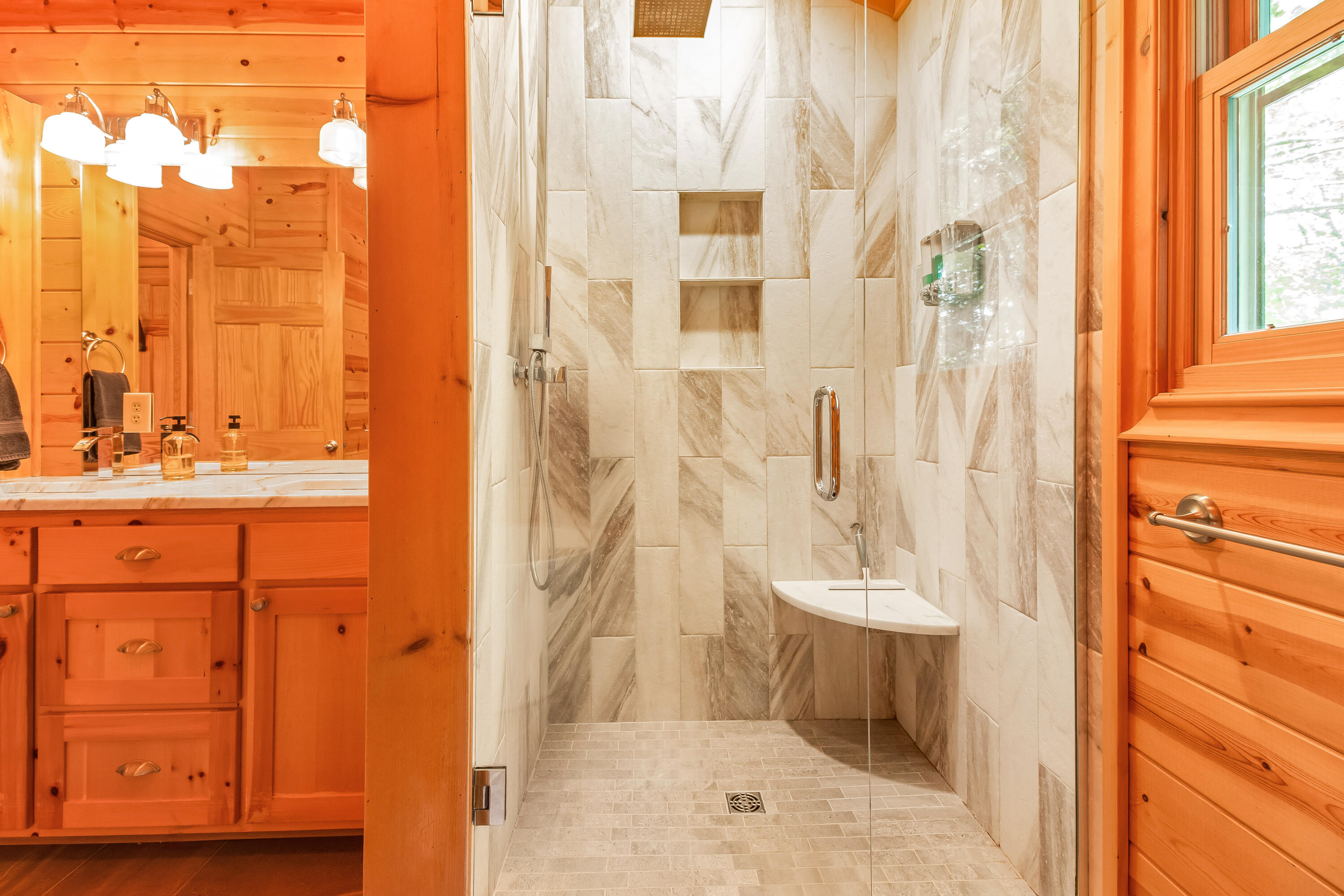 3561 Kingfisher Cove Drive Saugatuck MI 49453