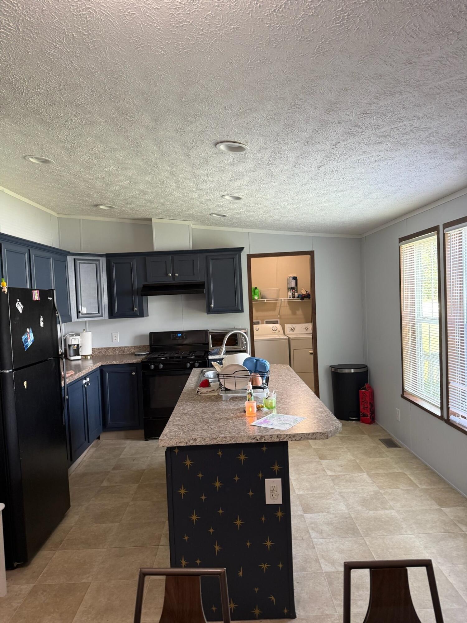 1832 Pepperwood Trail W Muskegon MI 49442