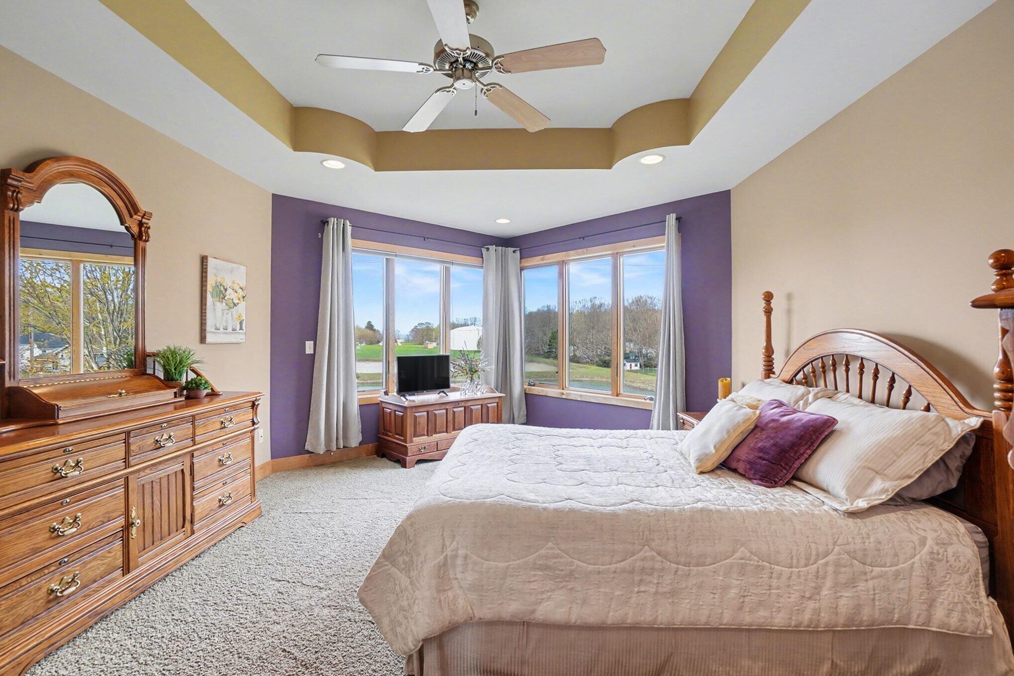 2213 N Bristol Street Holland MI 49424