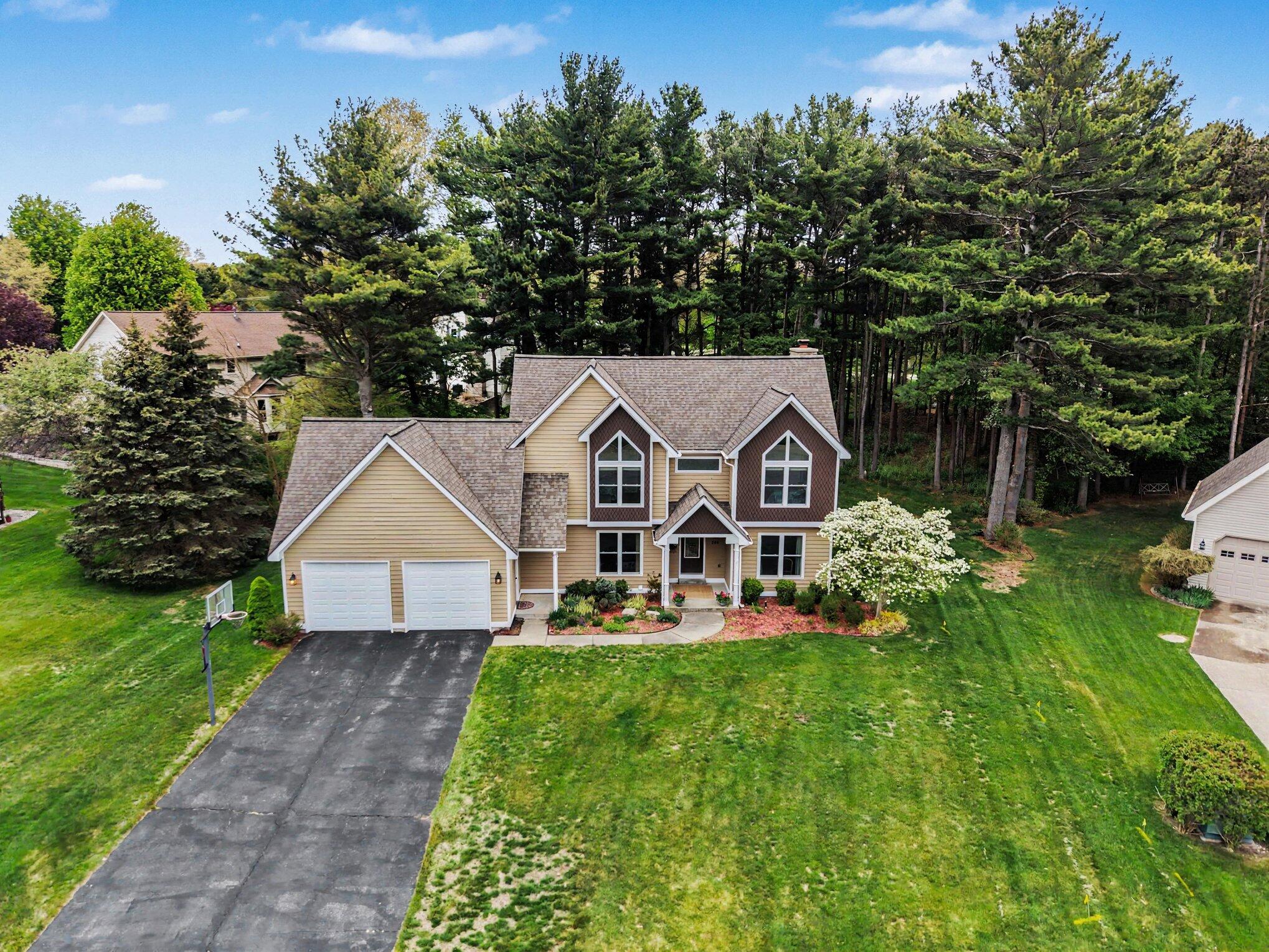 205 Woodlark Court Holland MI 49424