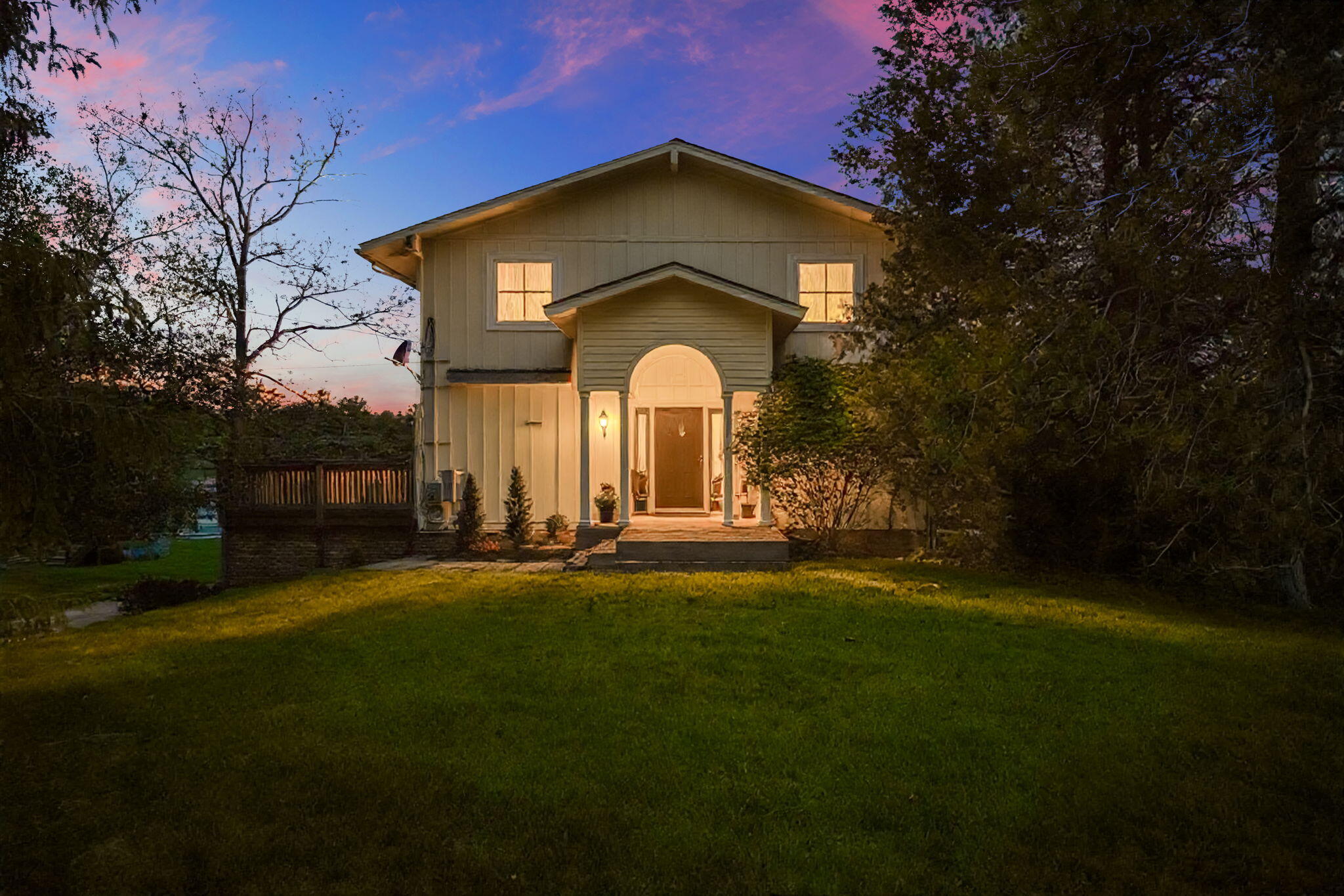 7490 Ledgewood Drive Fenton MI 48430