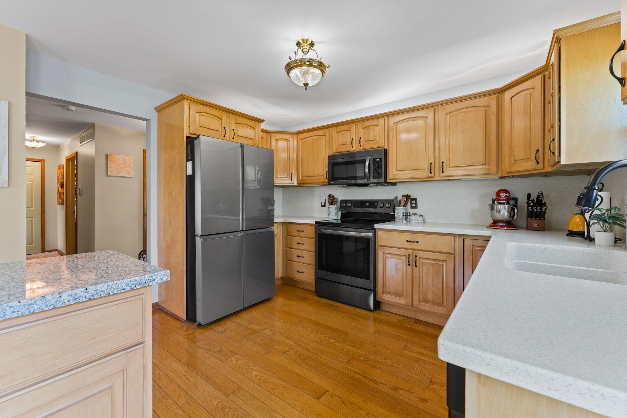7490 Ledgewood Drive Fenton MI 48430
