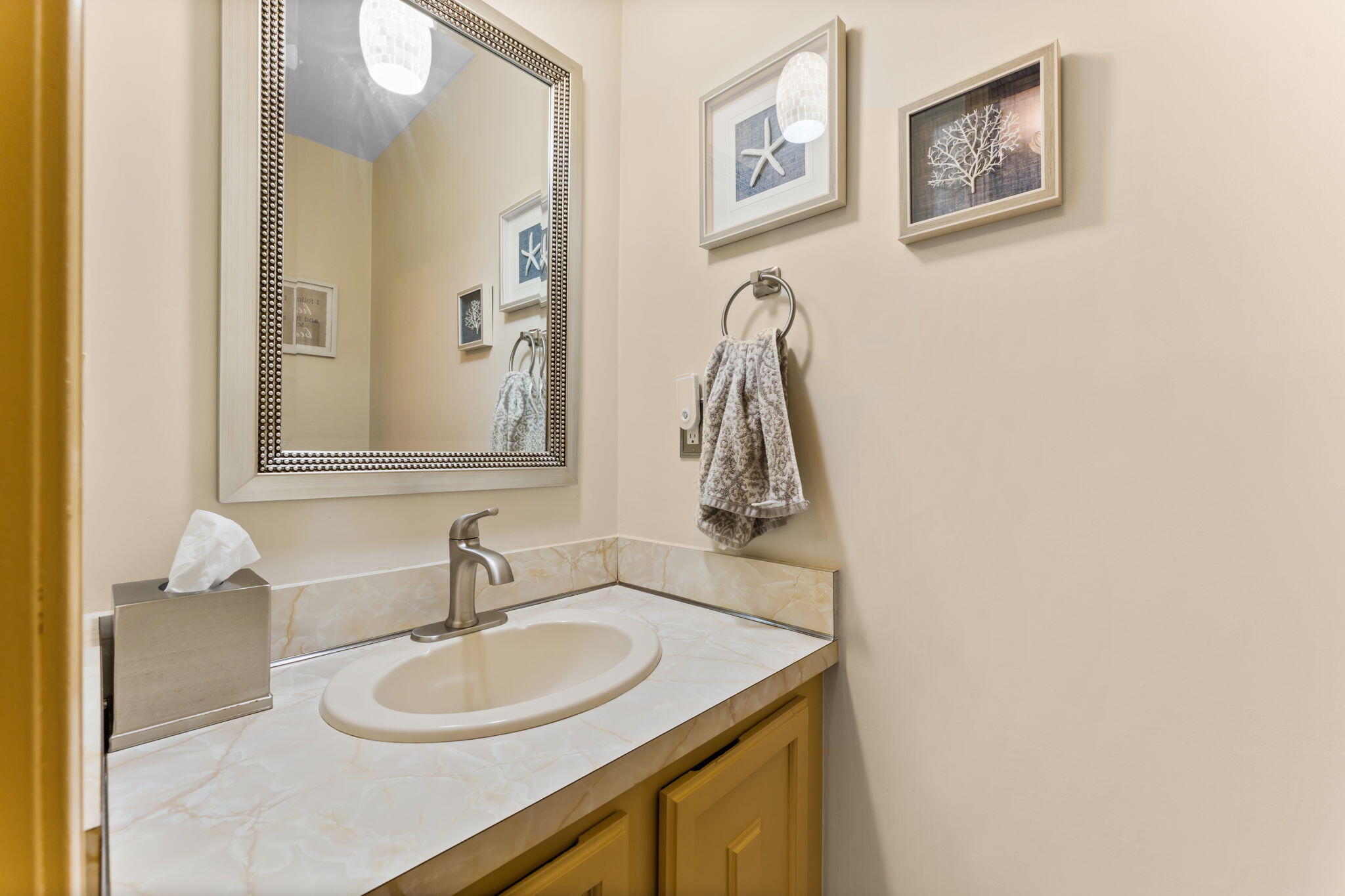 7490 Ledgewood Drive Fenton MI 48430