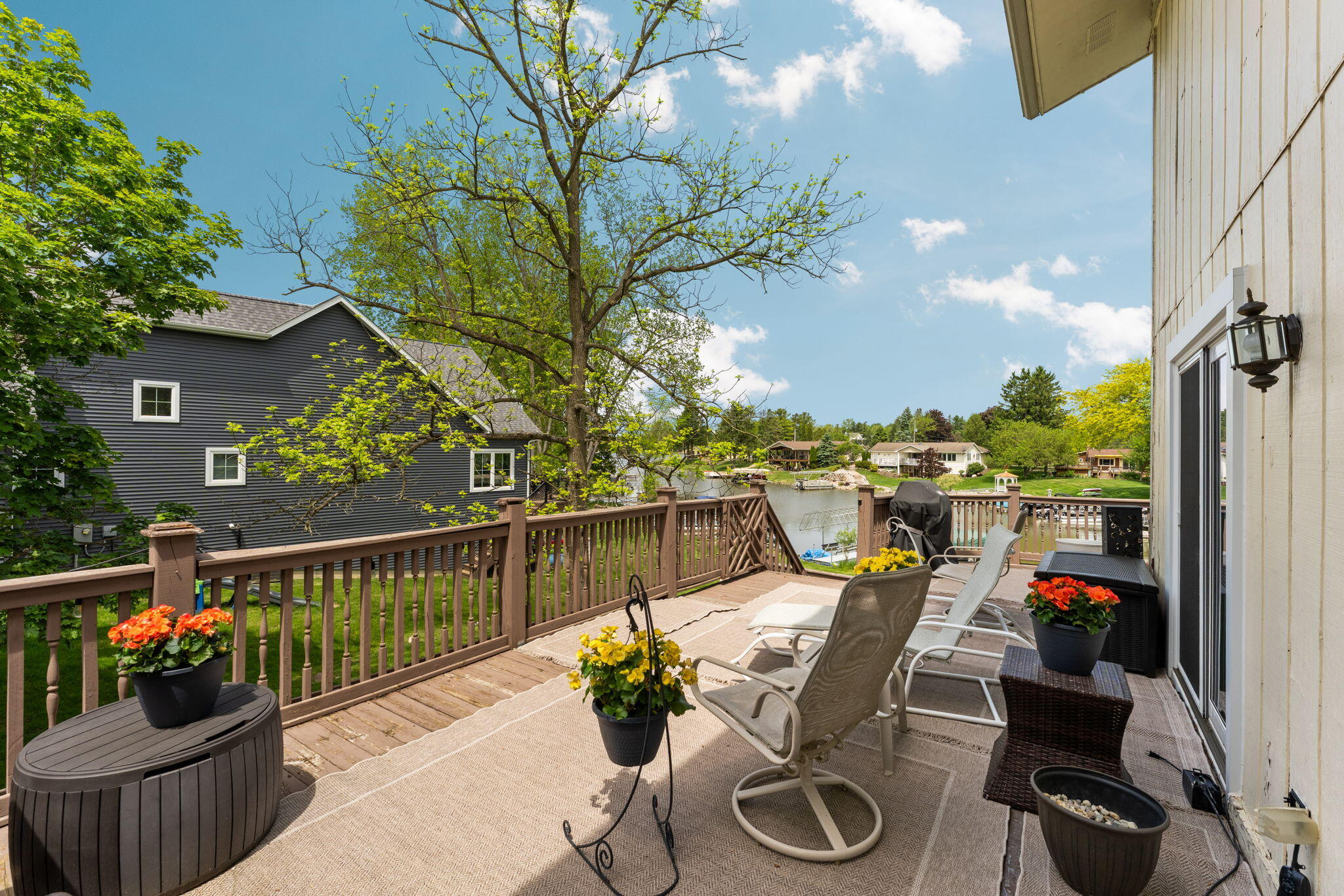 7490 Ledgewood Drive Fenton MI 48430