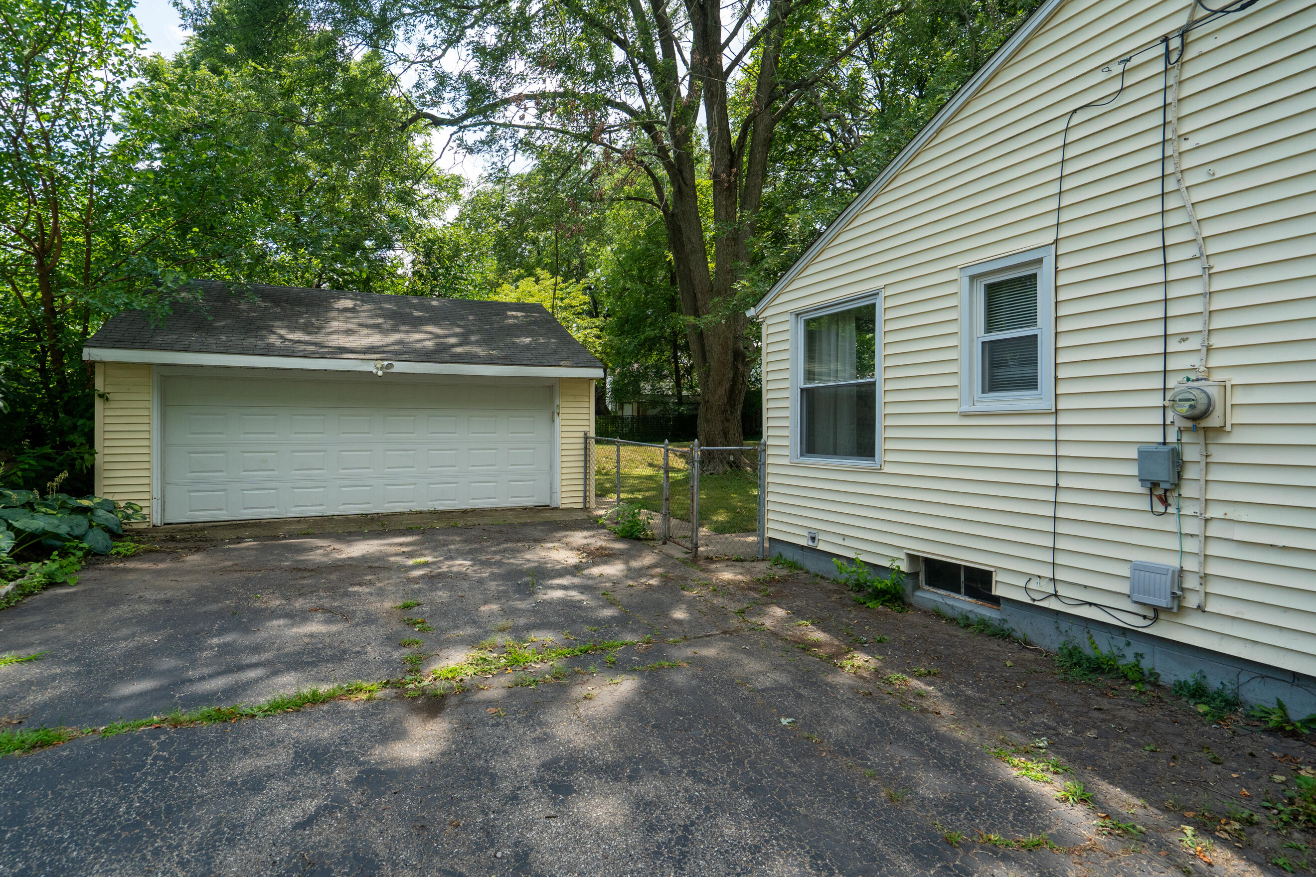 3721 Devonshire Avenue Kalamazoo MI 49006