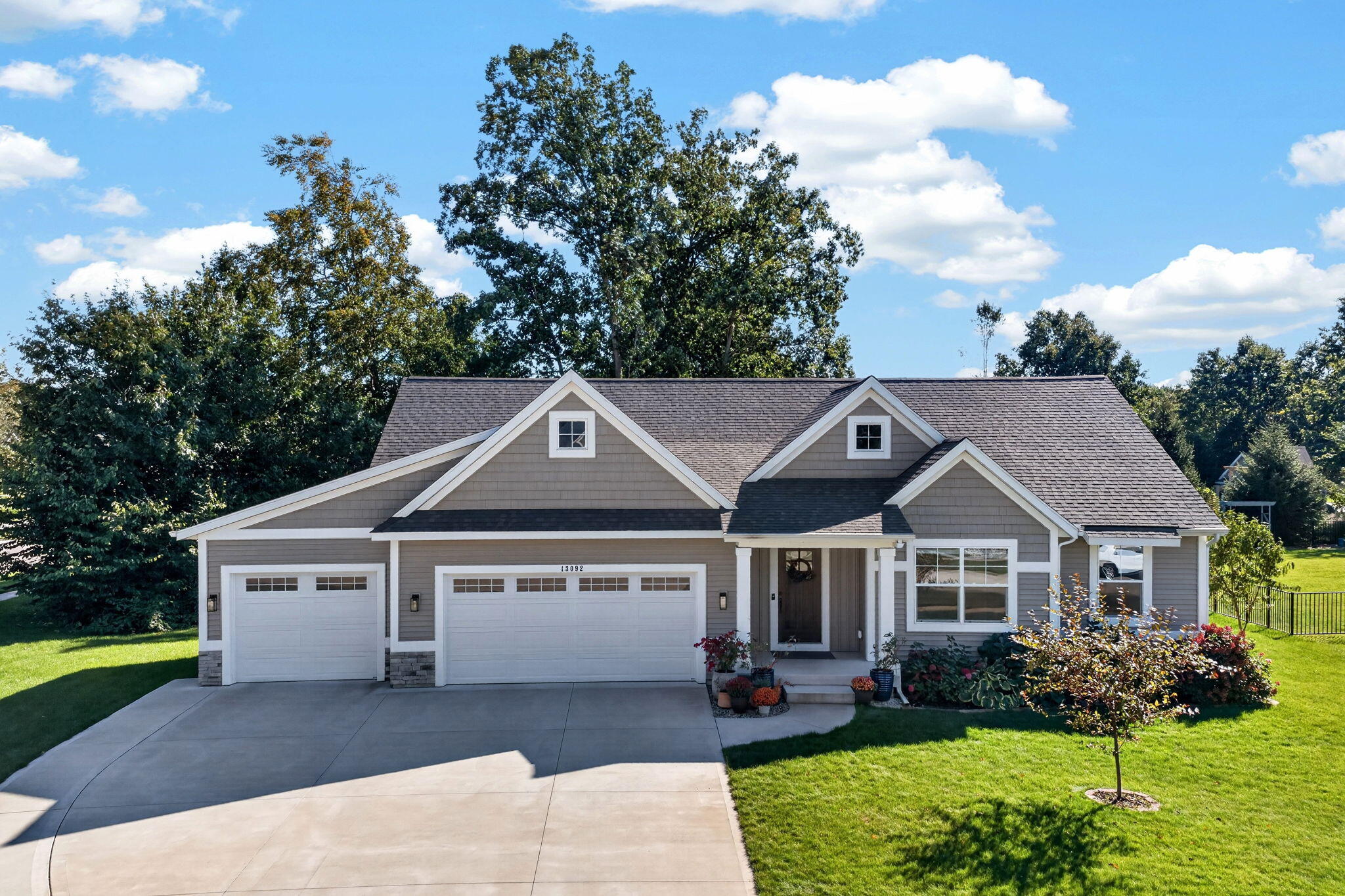 13092 Boulderway Trail Grand Haven MI 49417