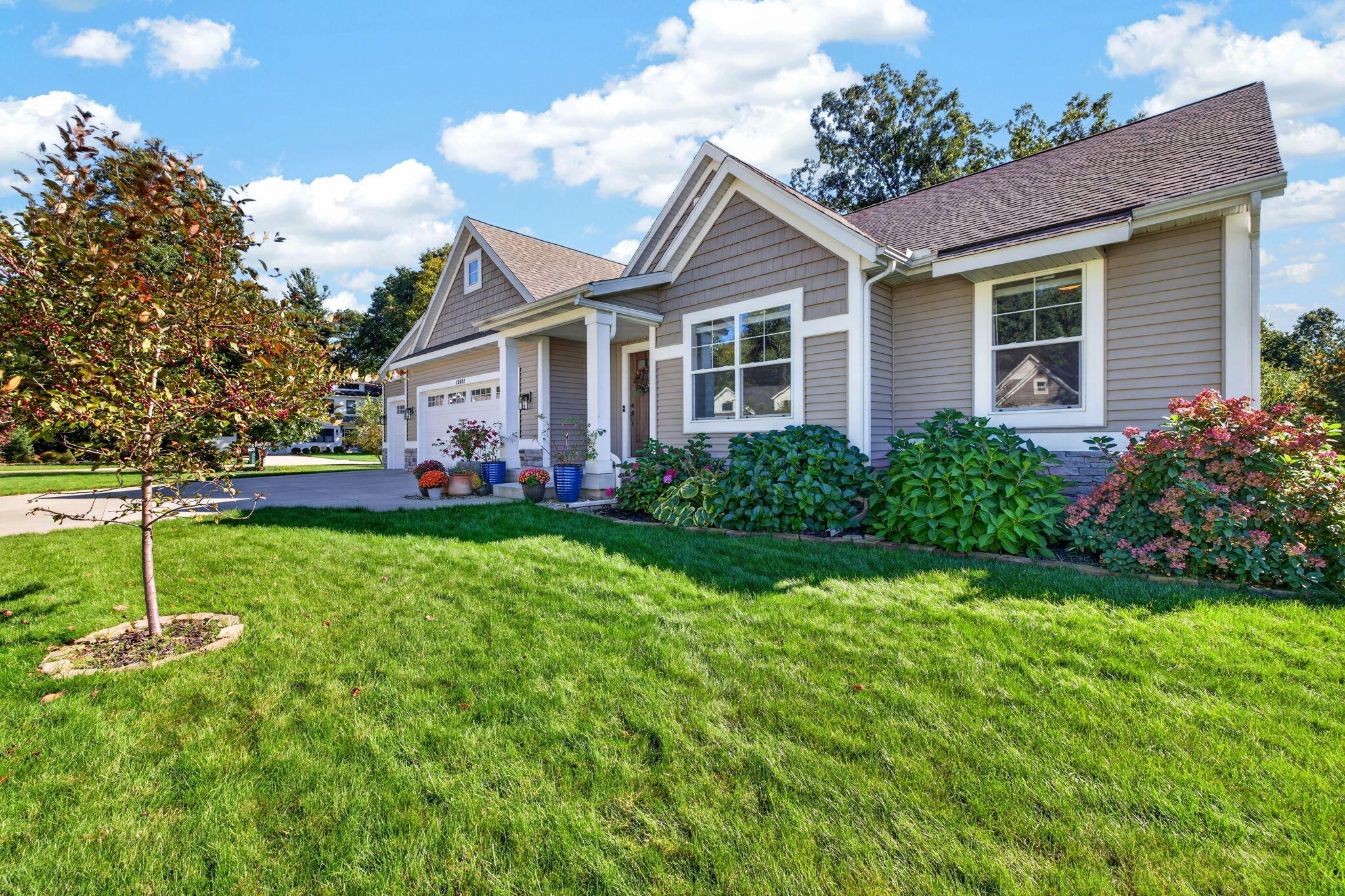 13092 Boulderway Trail Grand Haven MI 49417