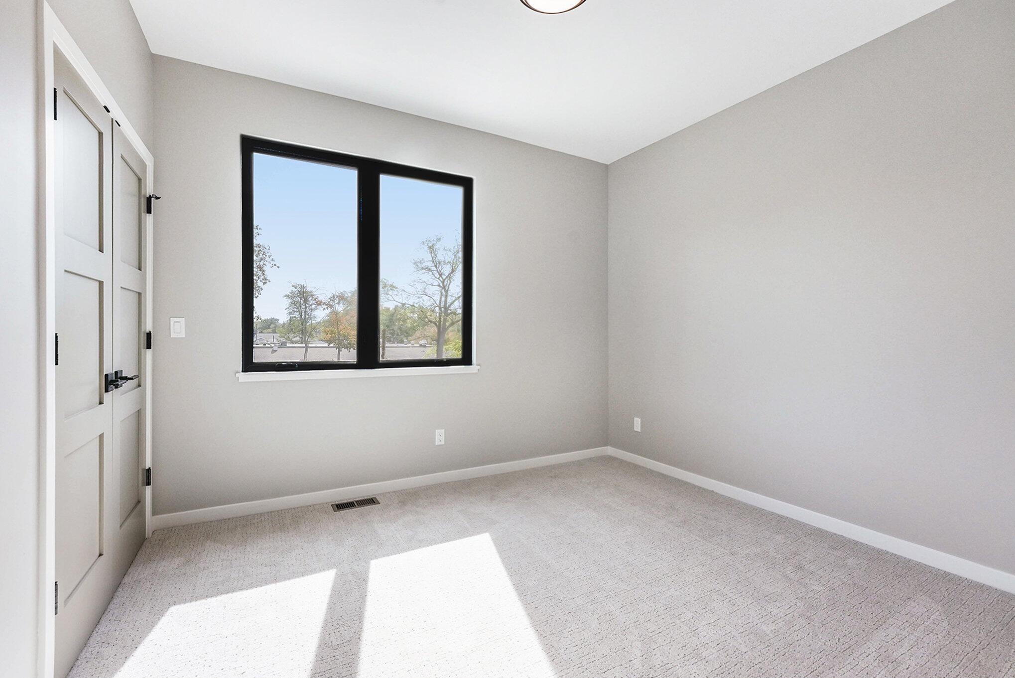 2335 Elinor Lane SE Grand Rapids MI 49506