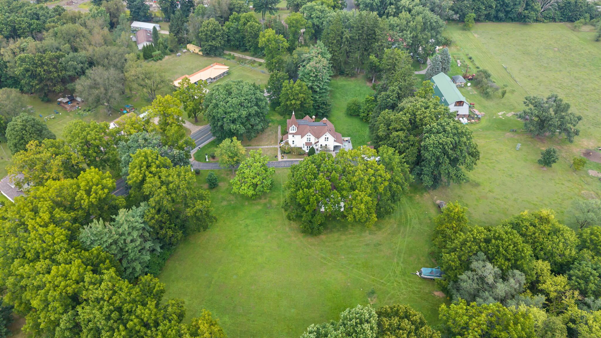 5932 N Riverview Drive Kalamazoo MI 49004