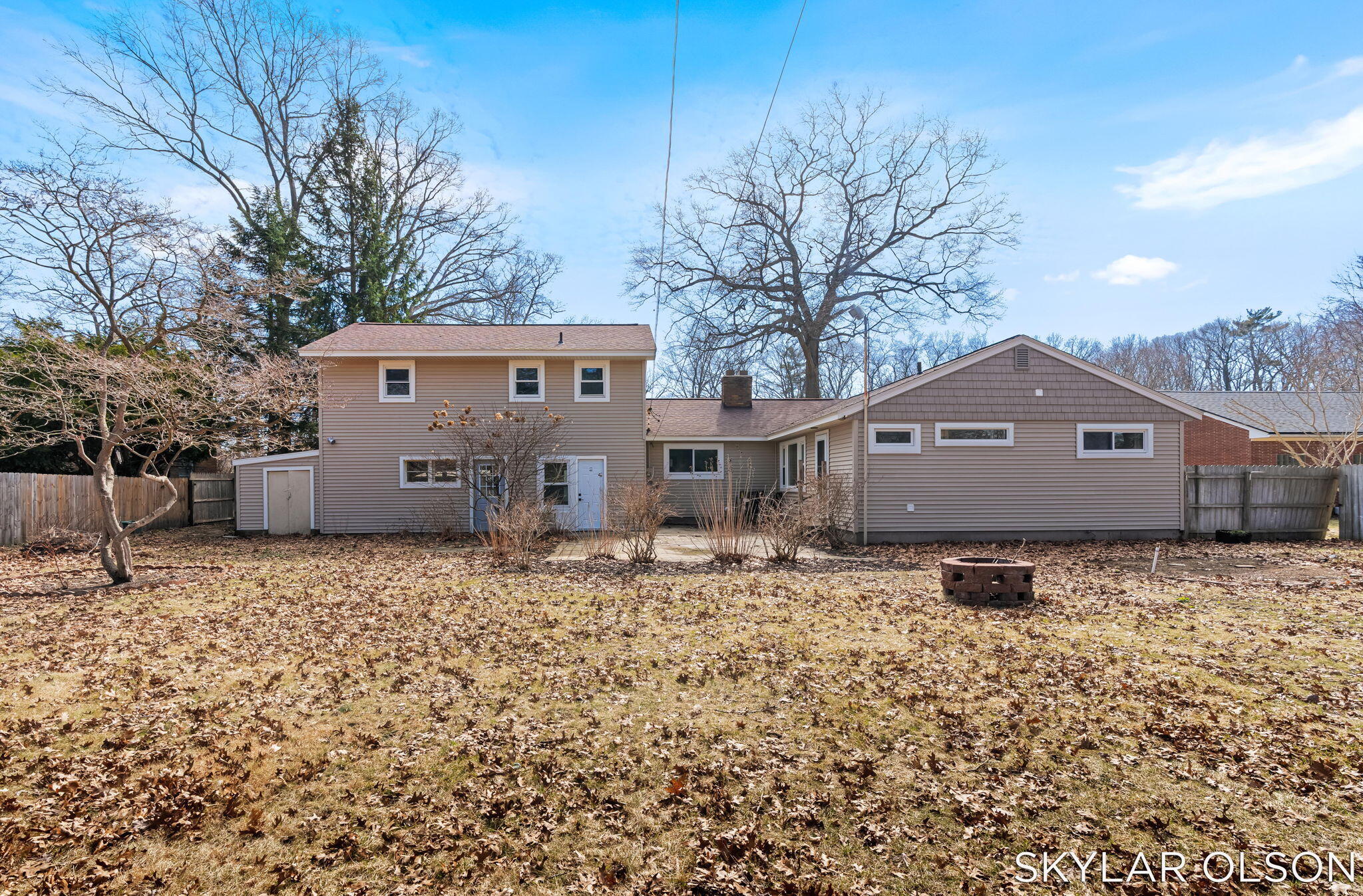 1924 Maryland Boulevard Norton Shores MI 49441