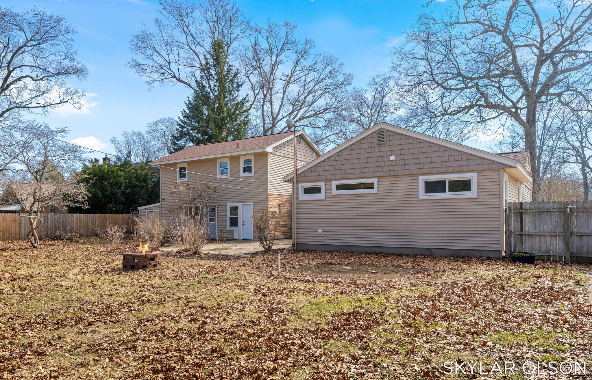 1924 Maryland Boulevard Norton Shores MI 49441