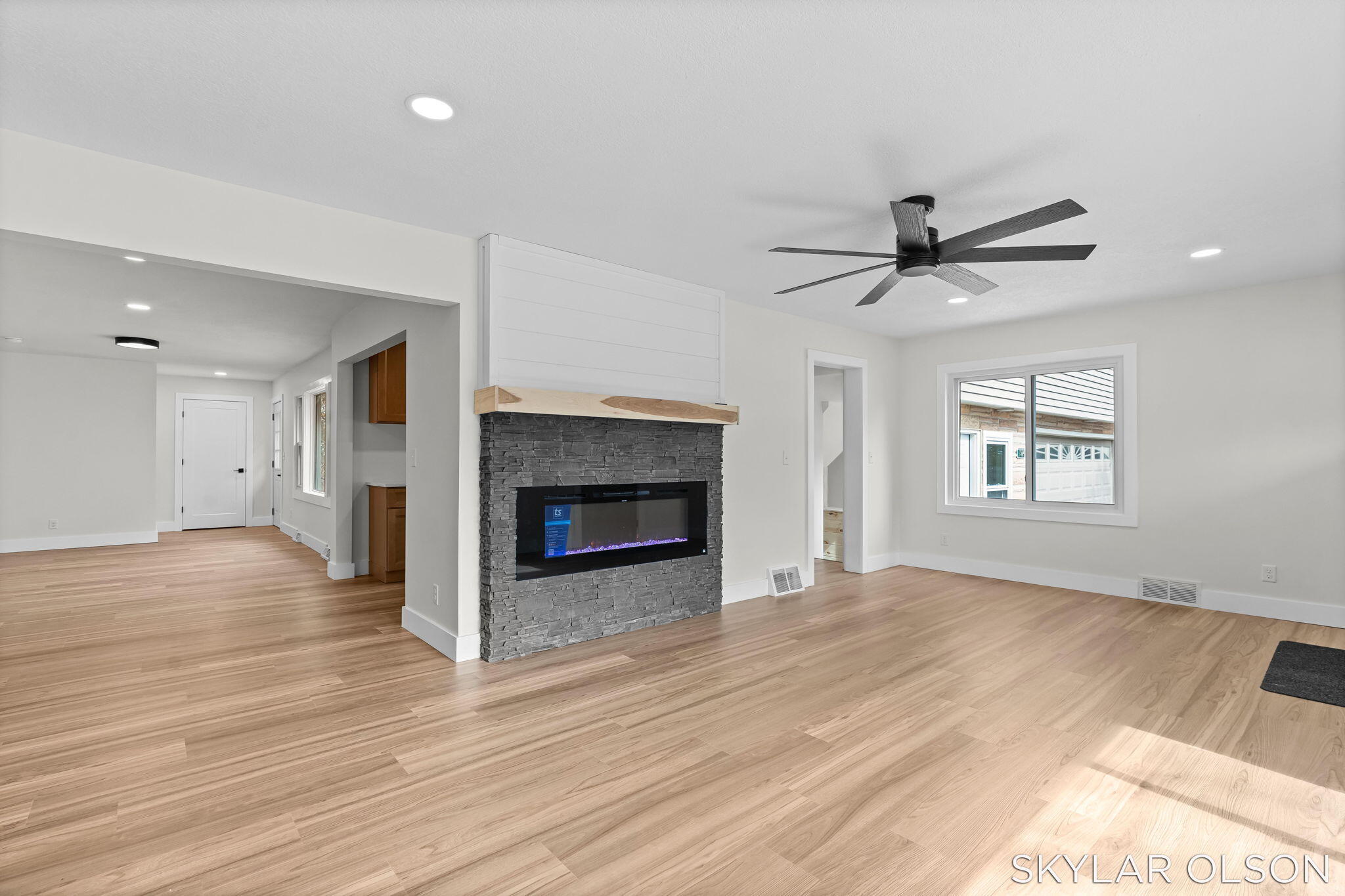 1924 Maryland Boulevard Norton Shores MI 49441