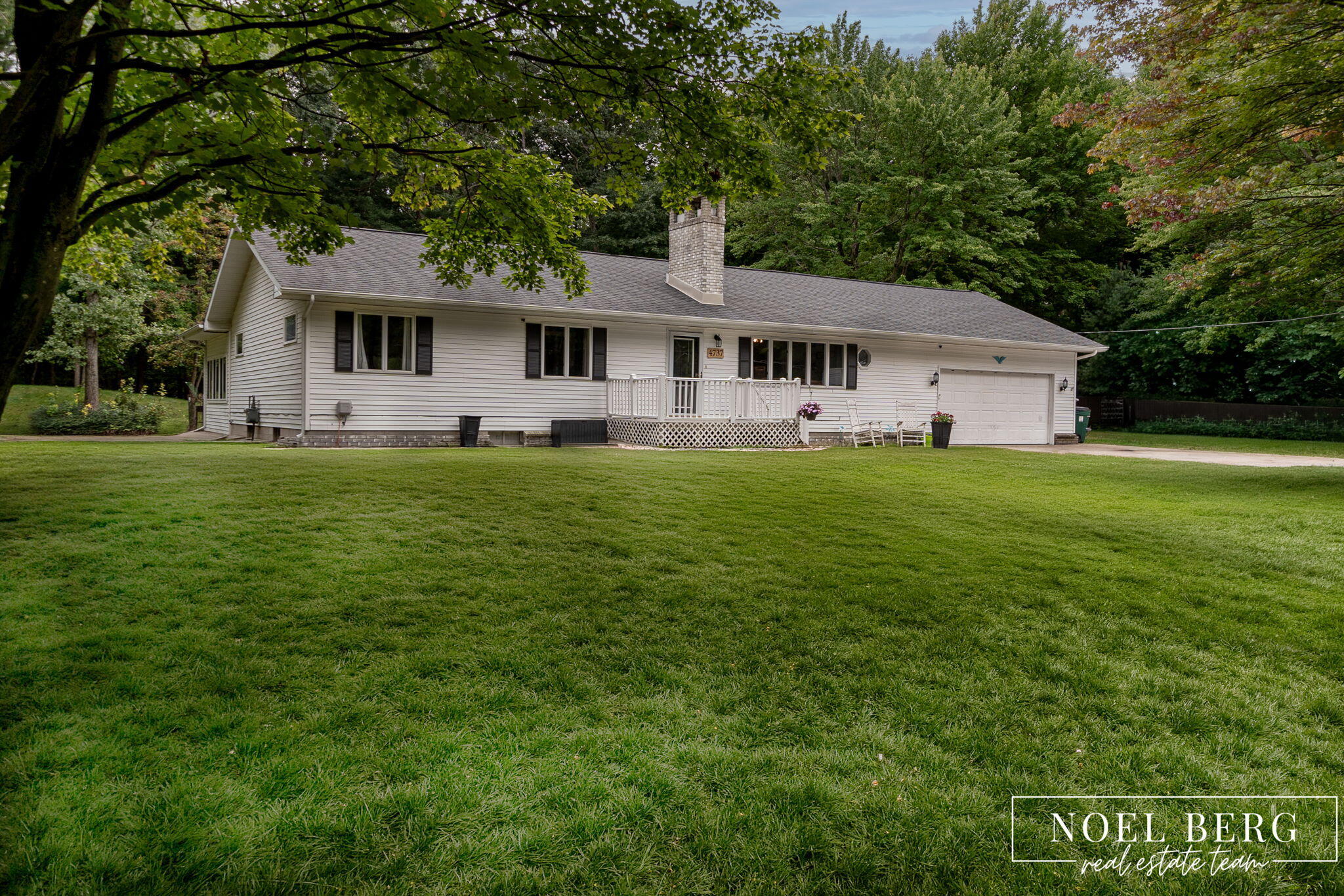 4737 W Giles Road Muskegon MI 49445