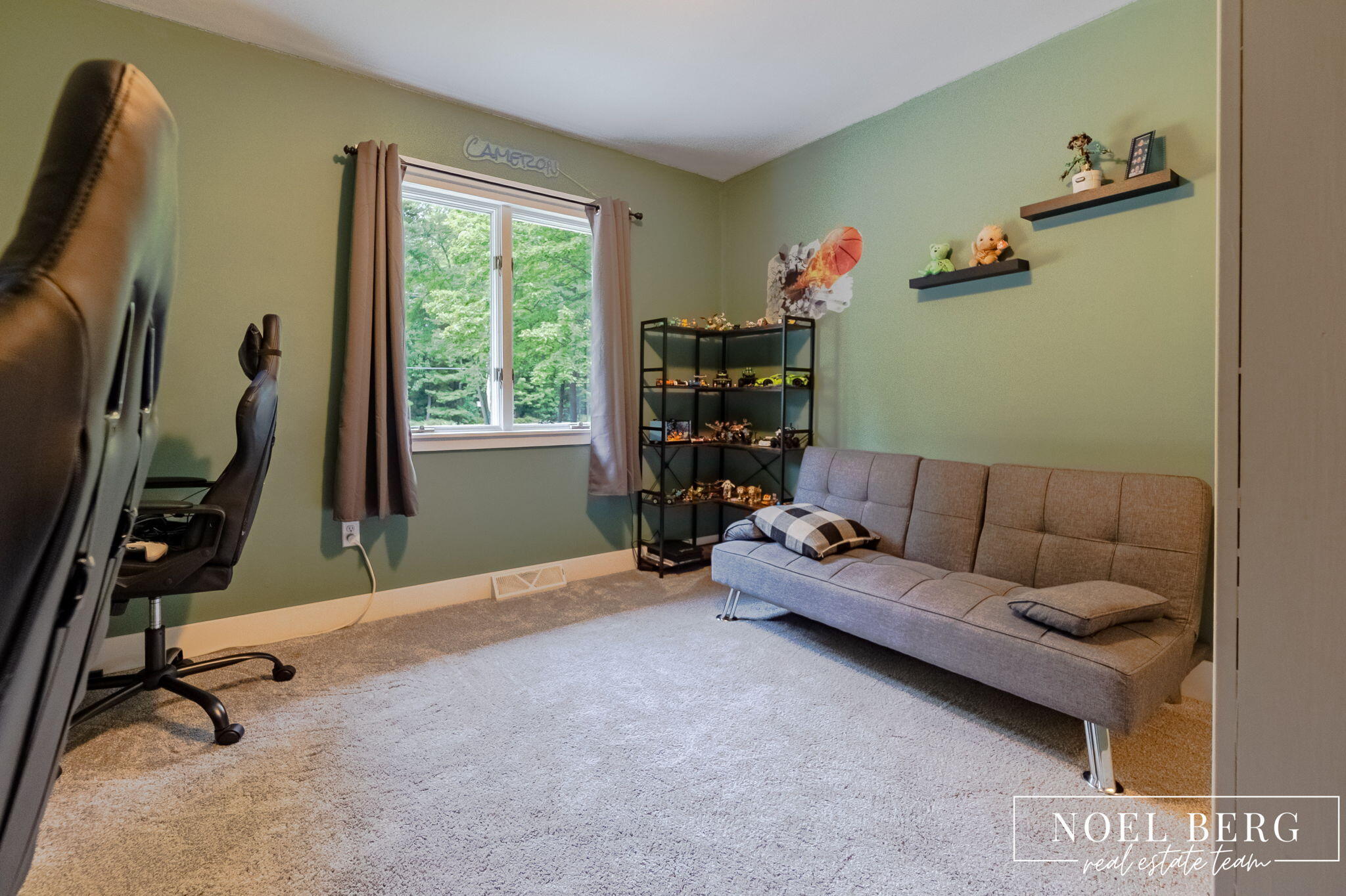 4737 W Giles Road Muskegon MI 49445