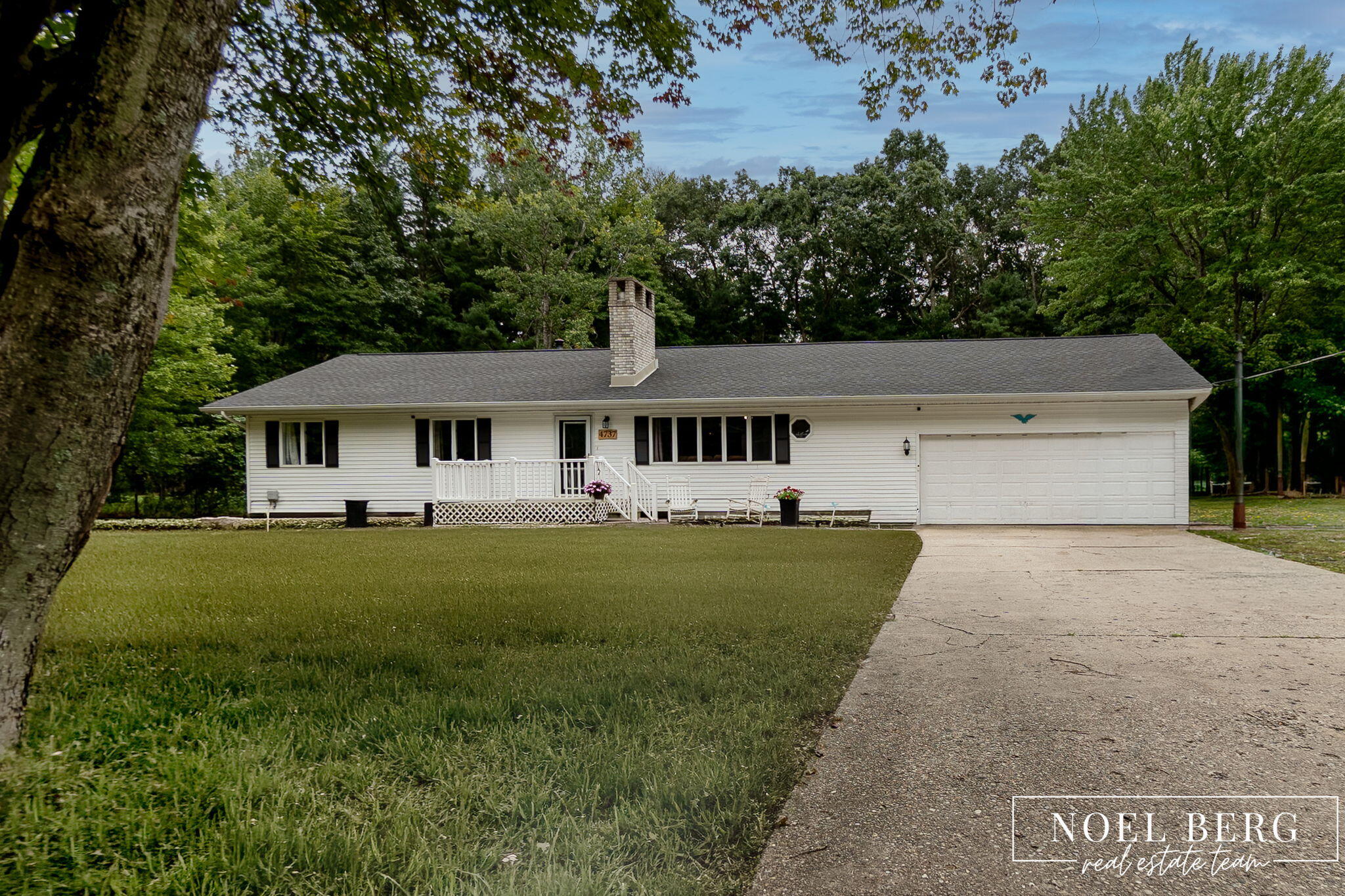 4737 W Giles Road Muskegon MI 49445