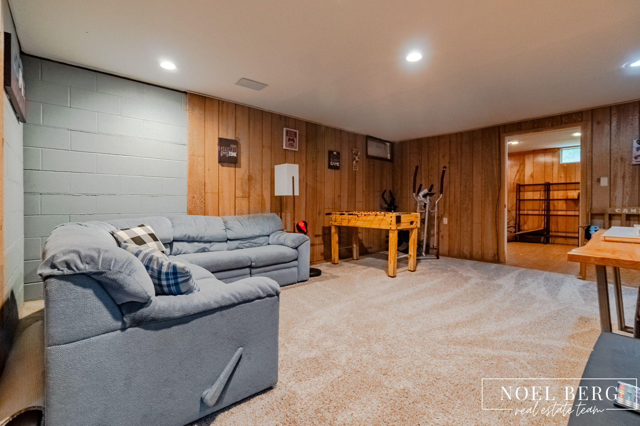 4737 W Giles Road Muskegon MI 49445