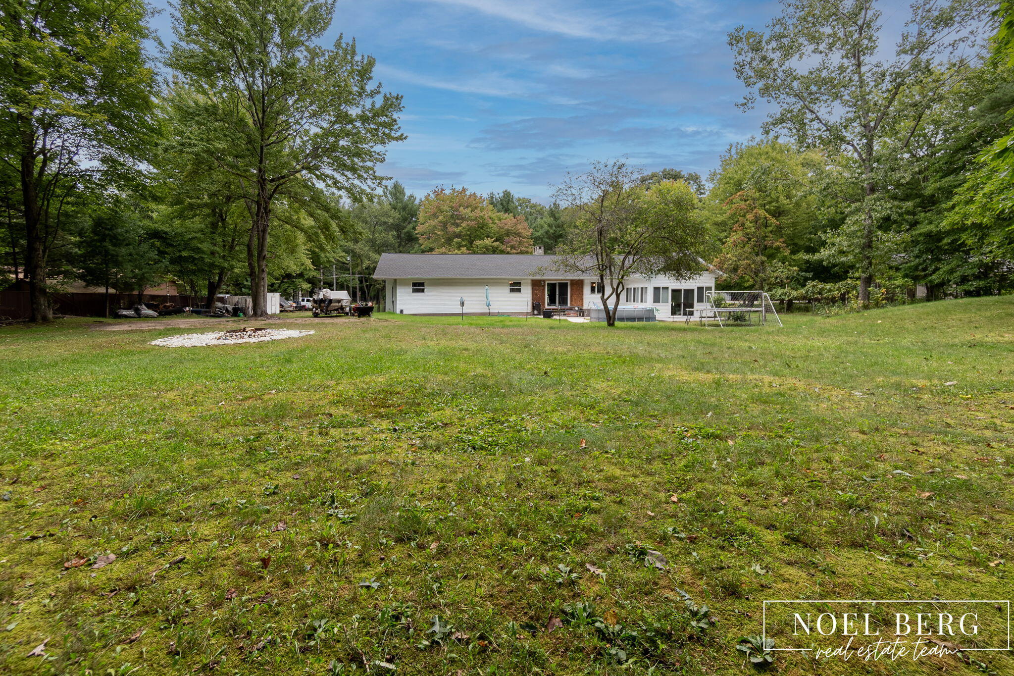 4737 W Giles Road Muskegon MI 49445