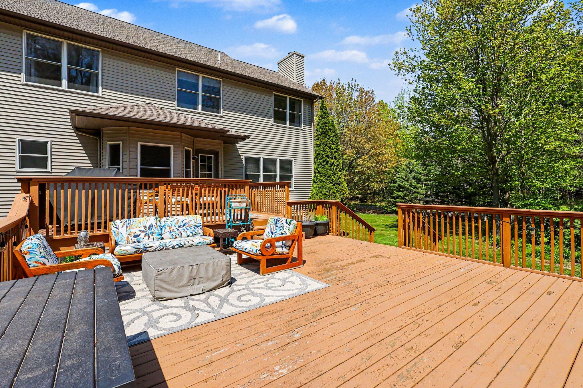 275 Boulder Drive Muskegon MI 49444