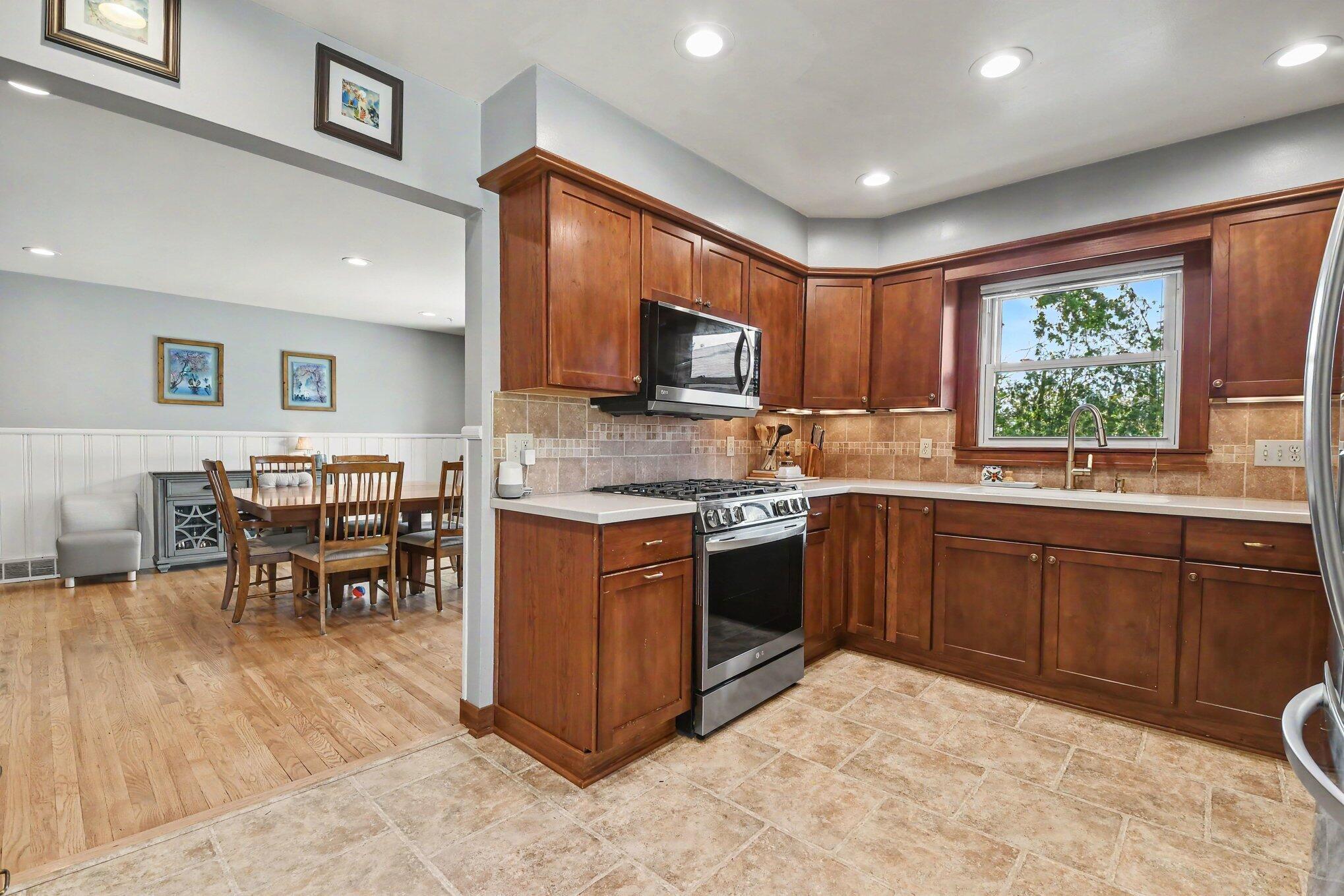 1849 Avondale Drive SE Grand Rapids MI 49506