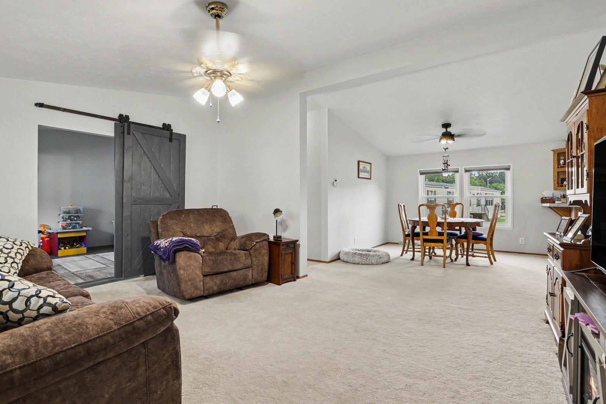1367 John Ross Drive Kalamazoo MI 49009