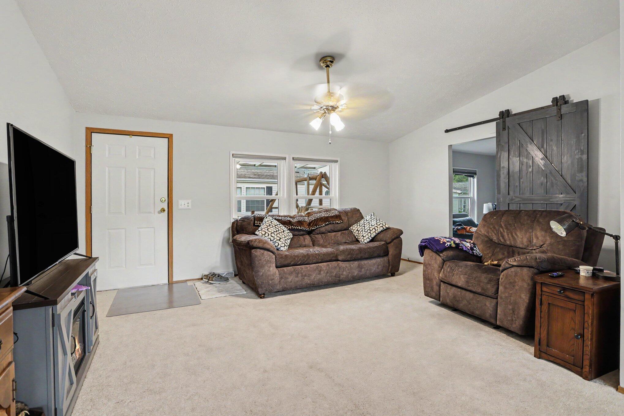1367 John Ross Drive Kalamazoo MI 49009