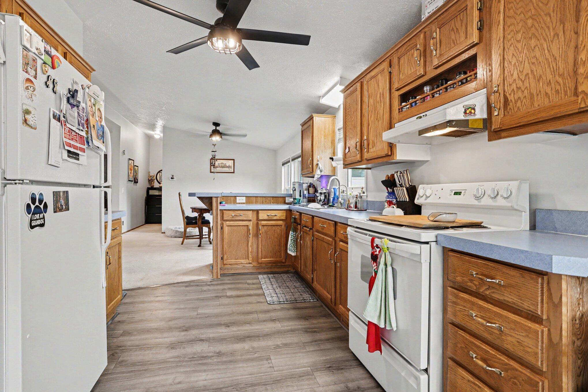 1367 John Ross Drive Kalamazoo MI 49009
