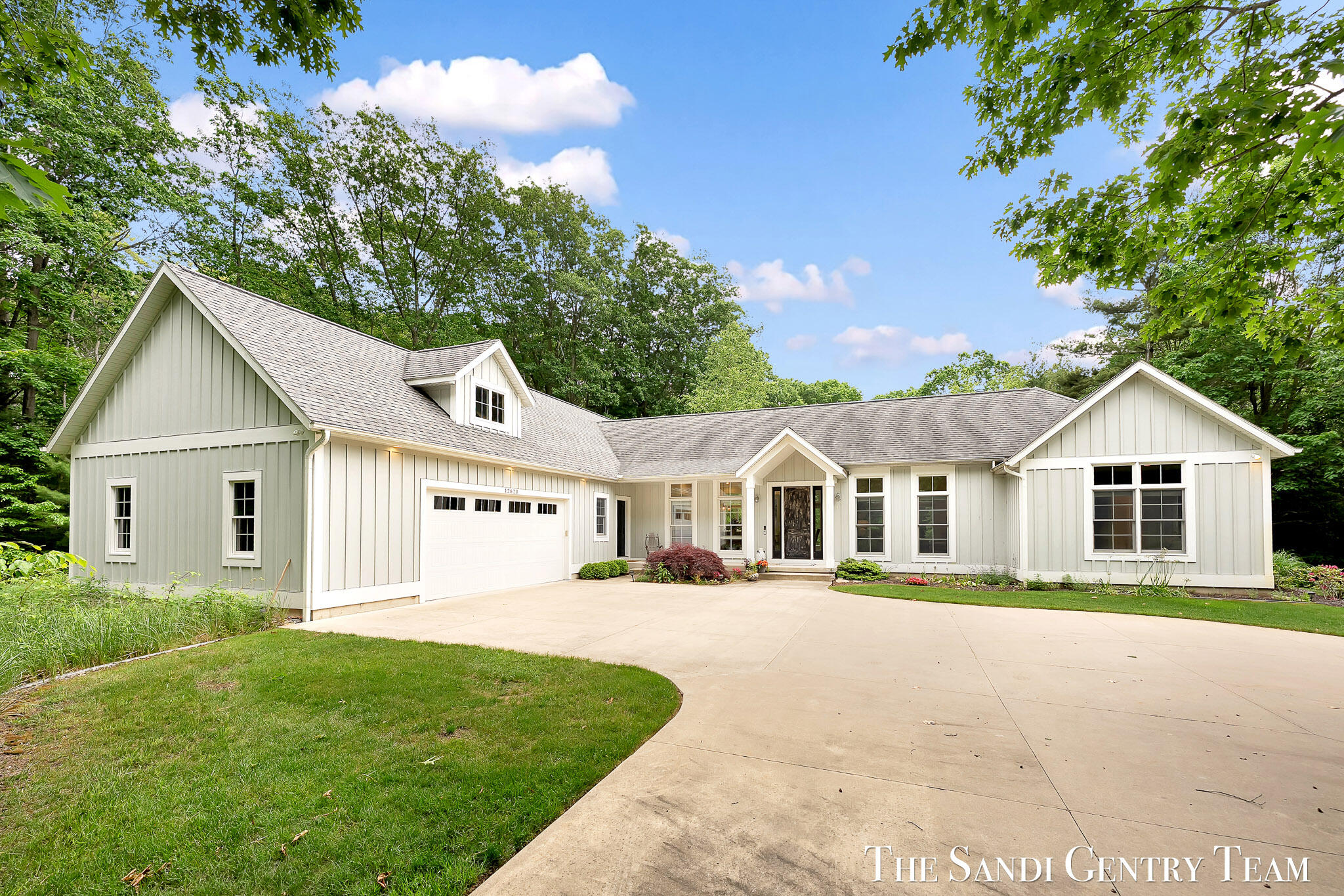 12620 Golf Estates Lane Grand Haven MI 49417