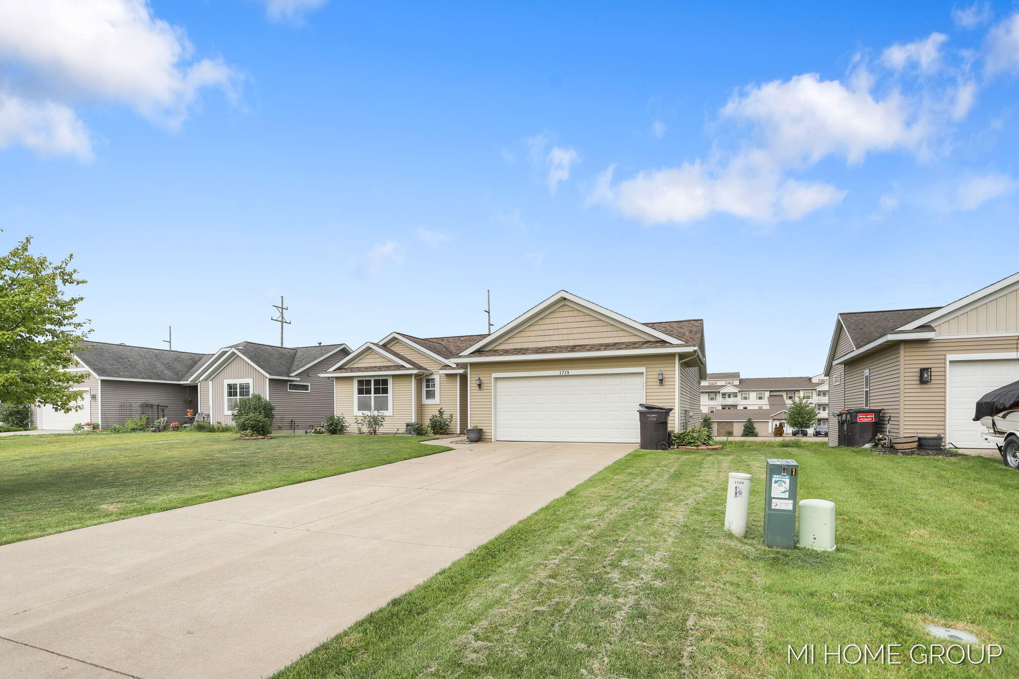 3729 Hickoryrow Court Holland MI 49424