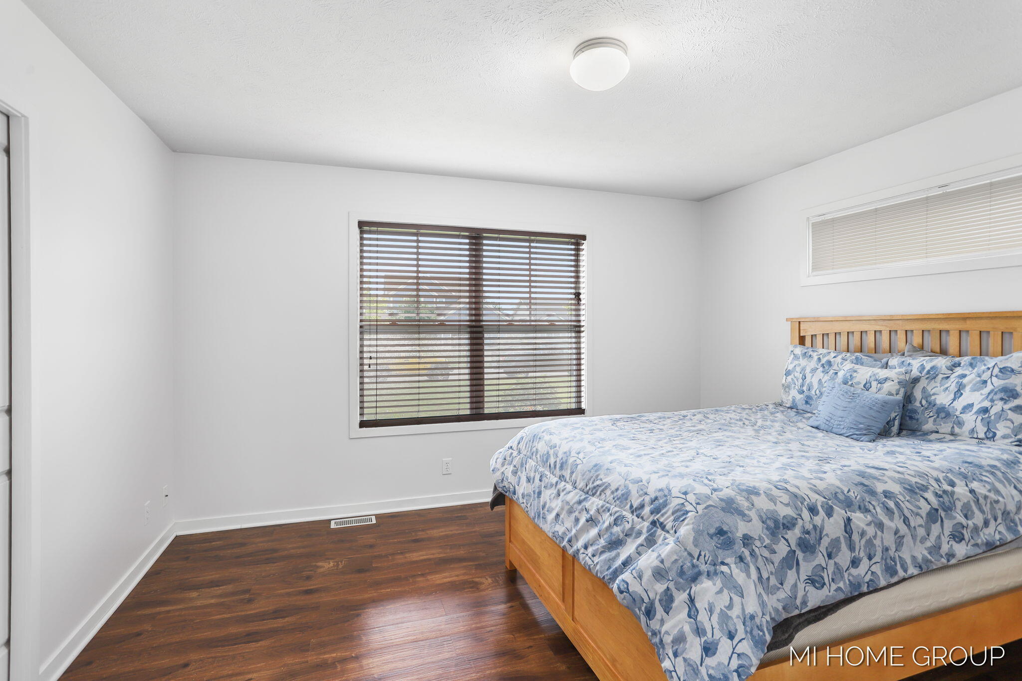 3729 Hickoryrow Court Holland MI 49424