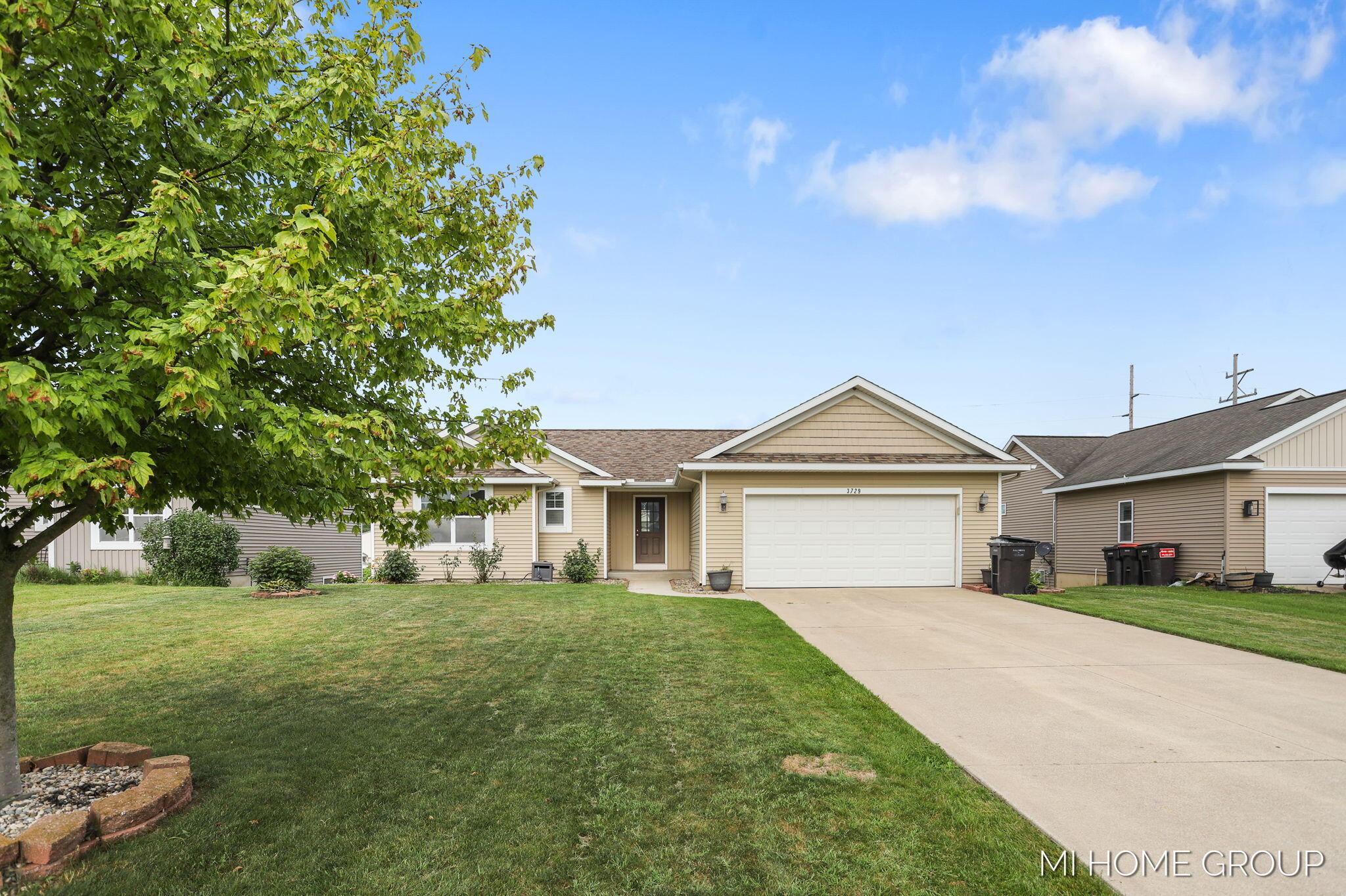 3729 Hickoryrow Court Holland MI 49424