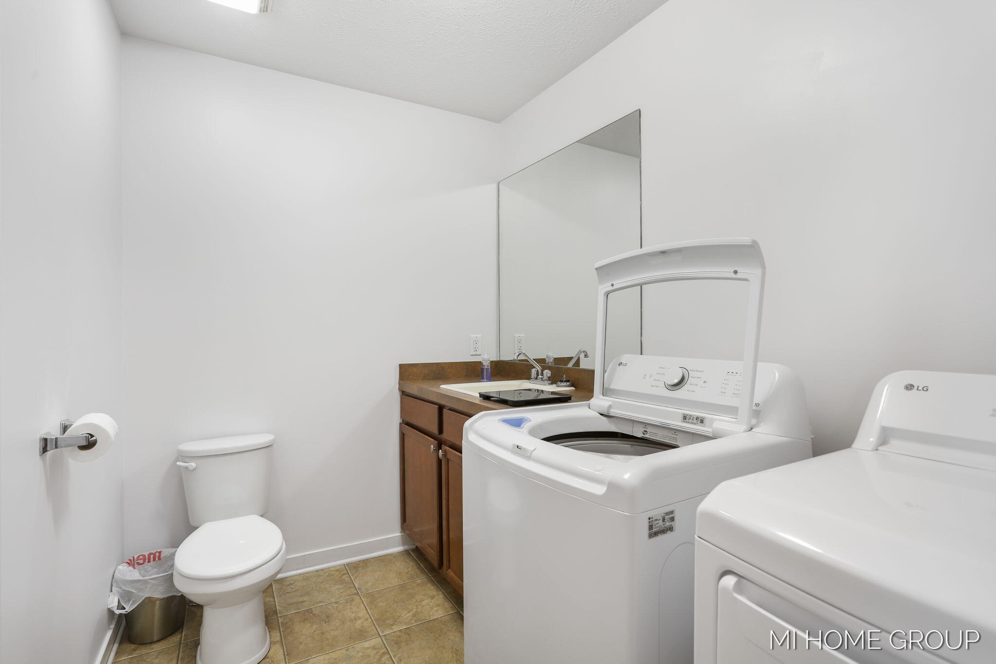 3729 Hickoryrow Court Holland MI 49424
