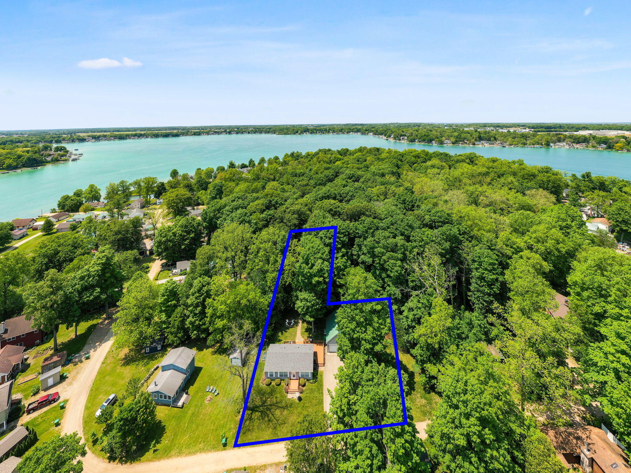 61738 Lake View Drive Cassopolis MI 49031