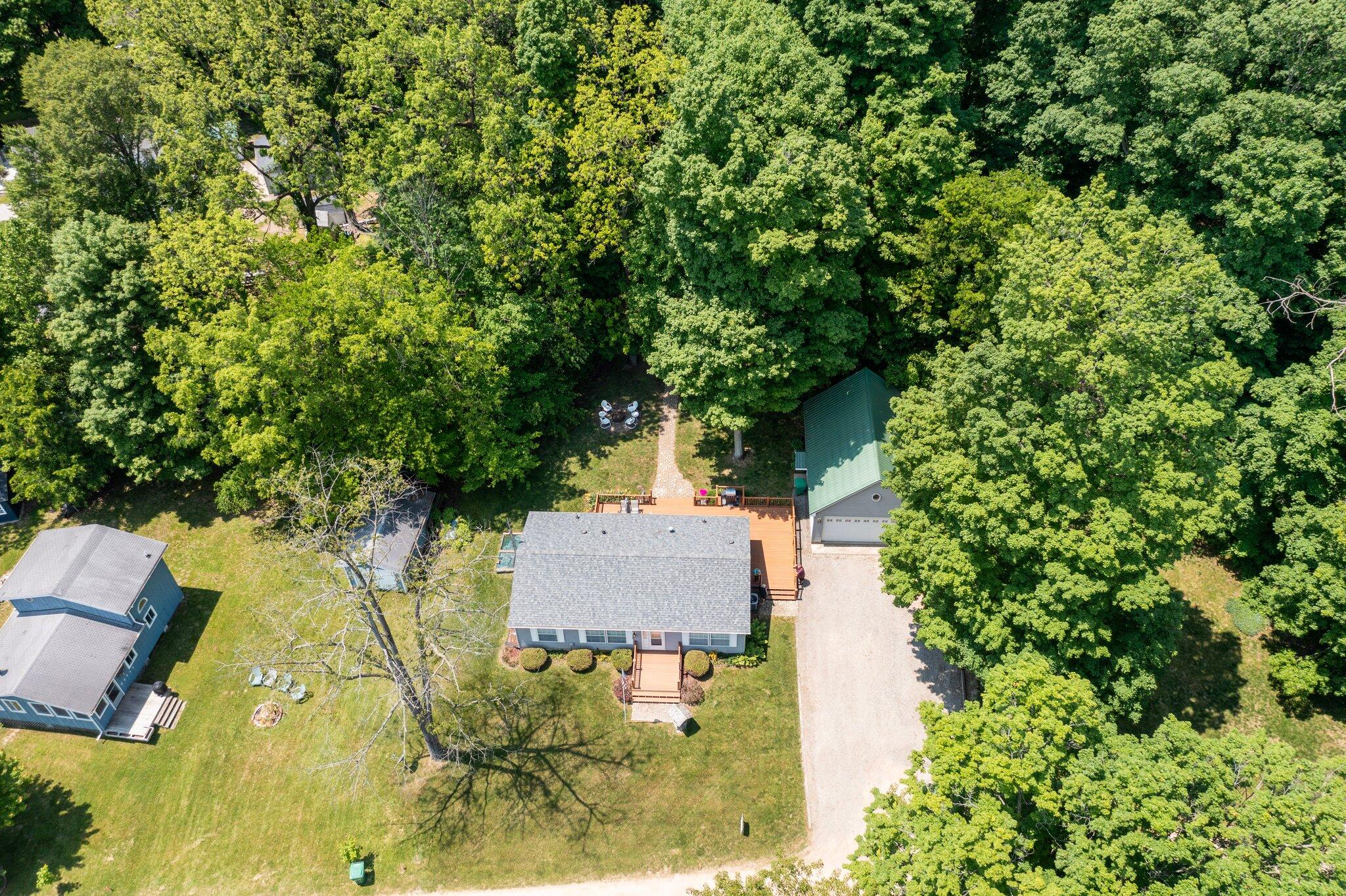 61738 Lake View Drive Cassopolis MI 49031